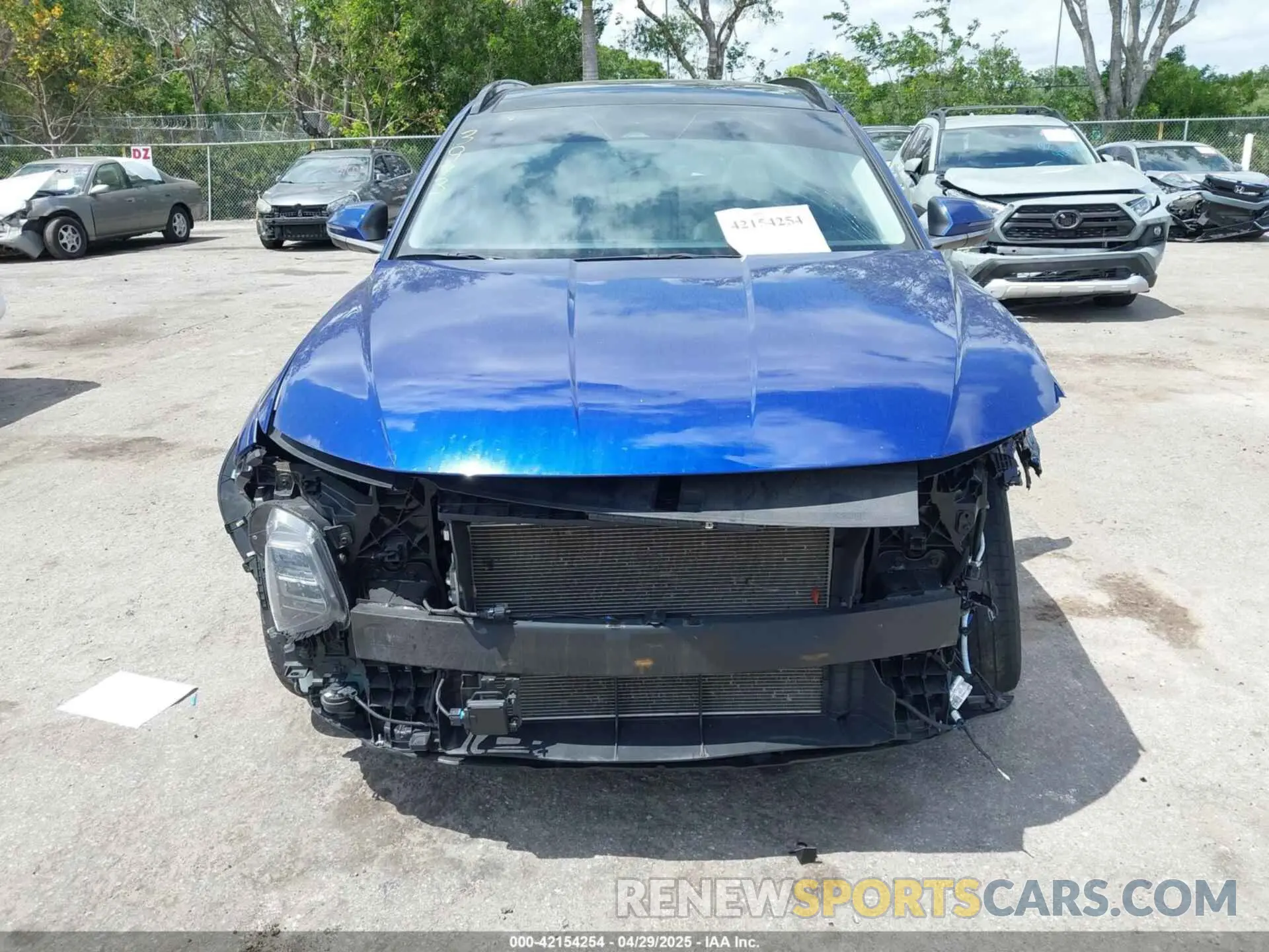 6 Photograph of a damaged car 5NMJE3AE1NH133973 HYUNDAI TUCSON 2022