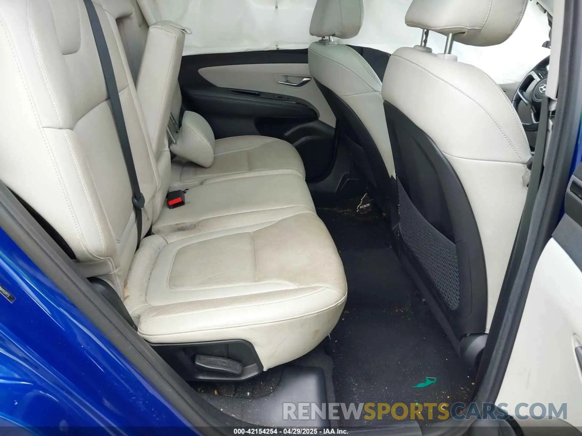8 Photograph of a damaged car 5NMJE3AE1NH133973 HYUNDAI TUCSON 2022