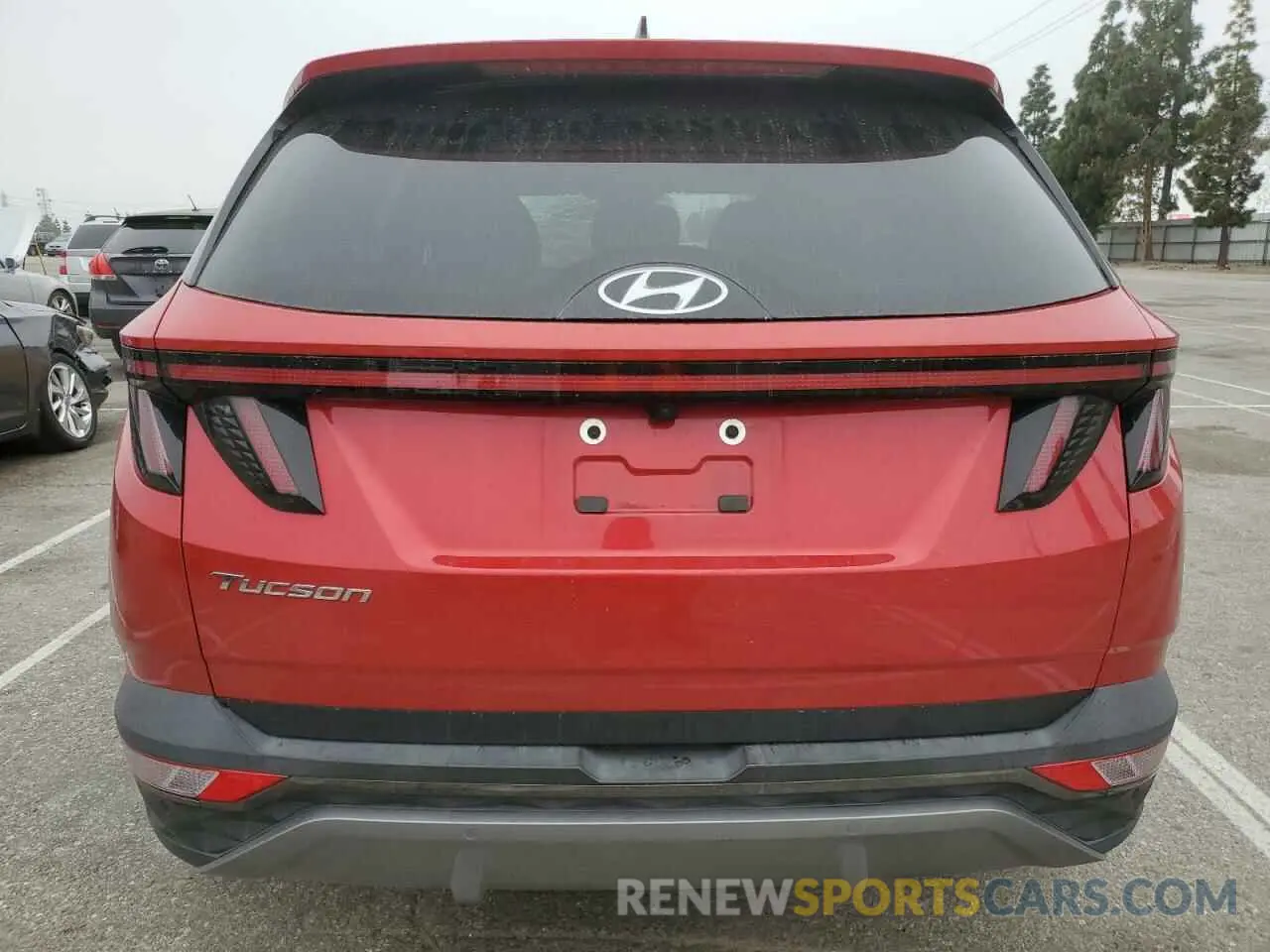 6 Photograph of a damaged car 5NMJE3AE2NH023241 HYUNDAI TUCSON 2022