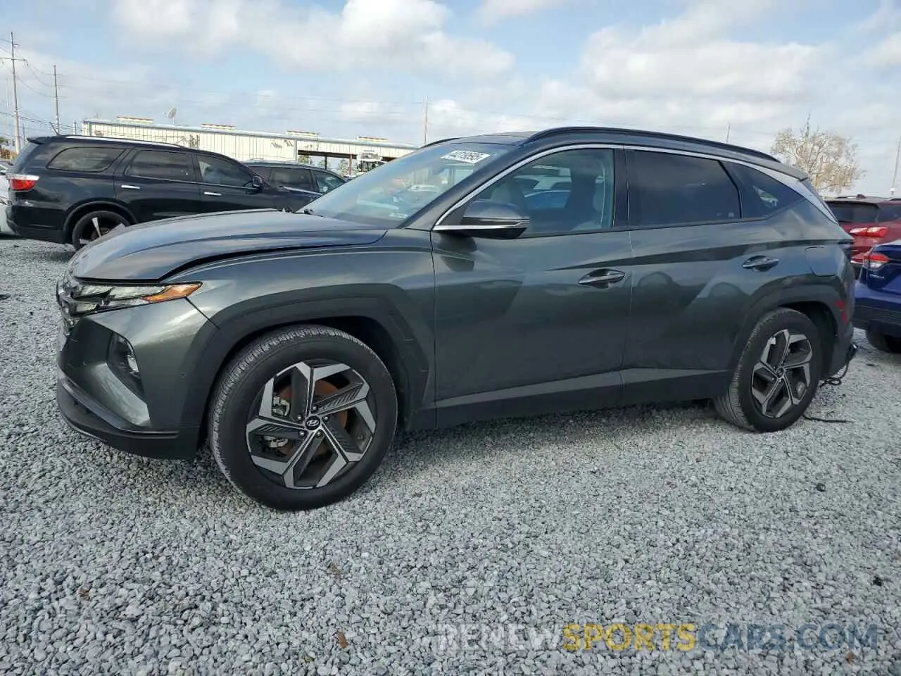 1 Photograph of a damaged car 5NMJE3AE3NH111084 HYUNDAI TUCSON 2022