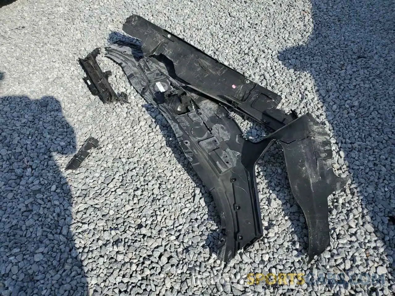 13 Photograph of a damaged car 5NMJE3AE3NH111084 HYUNDAI TUCSON 2022