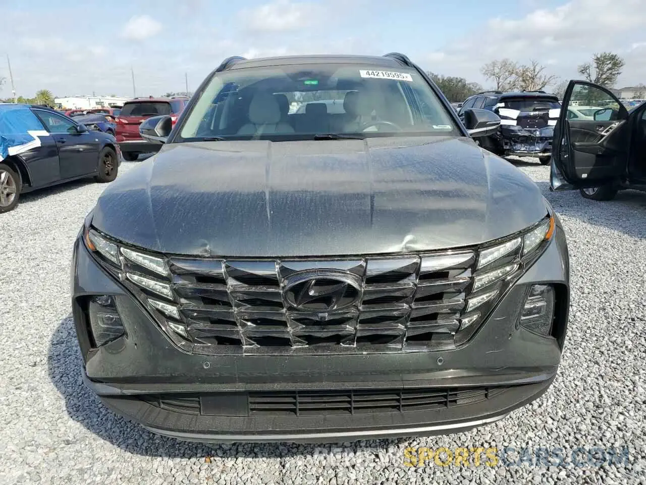 5 Photograph of a damaged car 5NMJE3AE3NH111084 HYUNDAI TUCSON 2022