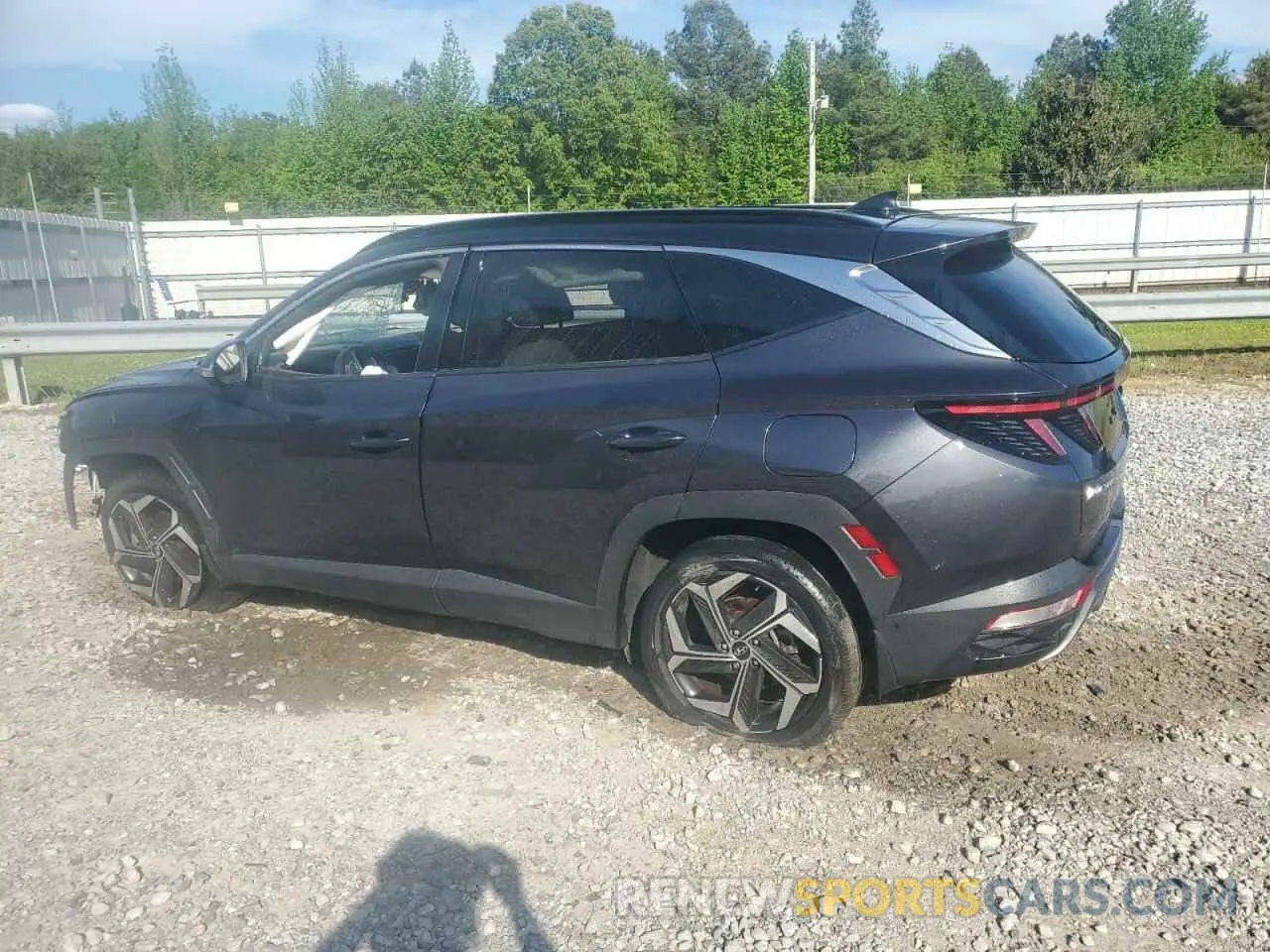 2 Photograph of a damaged car 5NMJE3AE4NH107416 HYUNDAI TUCSON 2022