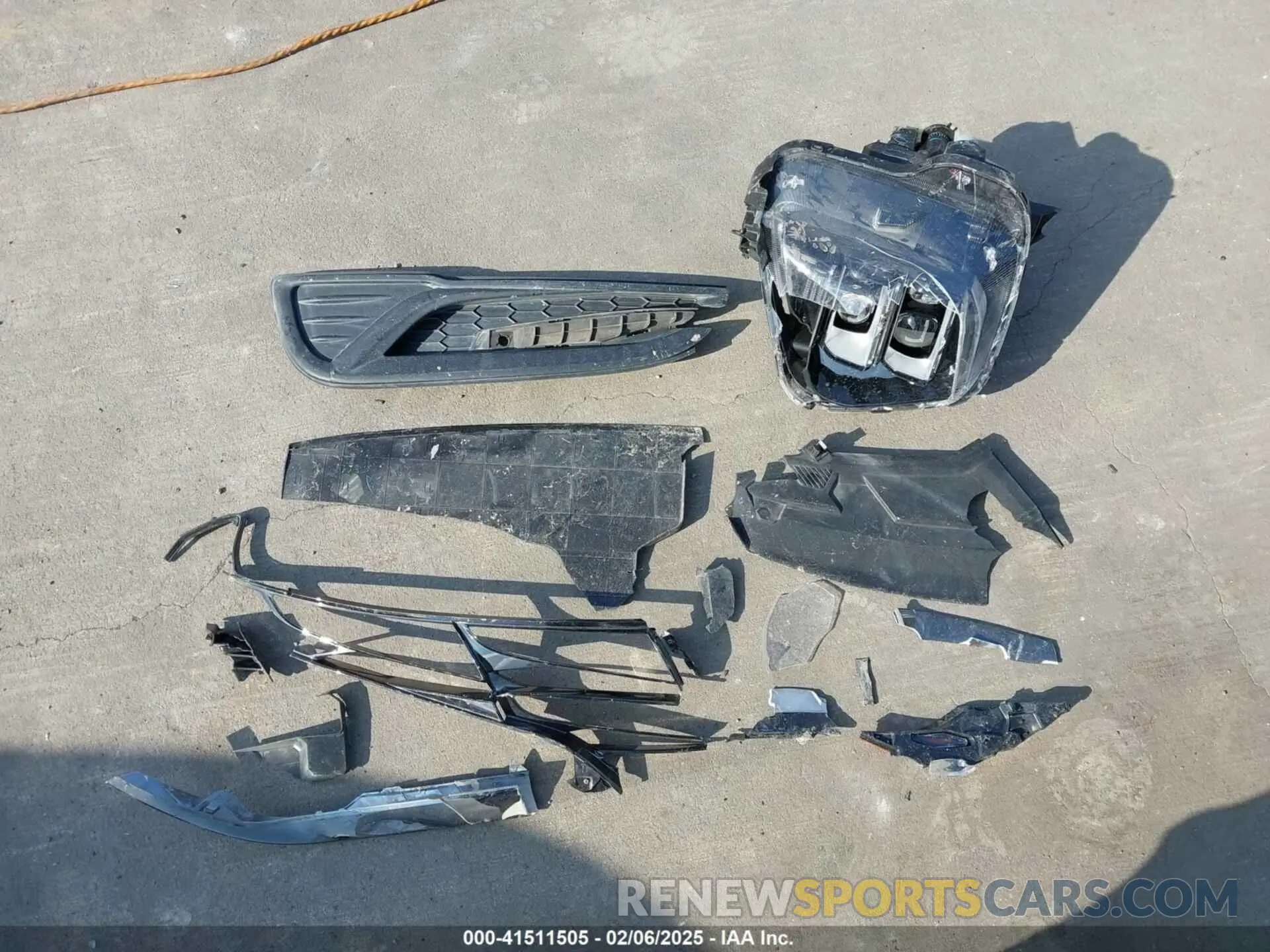 12 Photograph of a damaged car 5NMJE3AE5NH140327 HYUNDAI TUCSON 2022