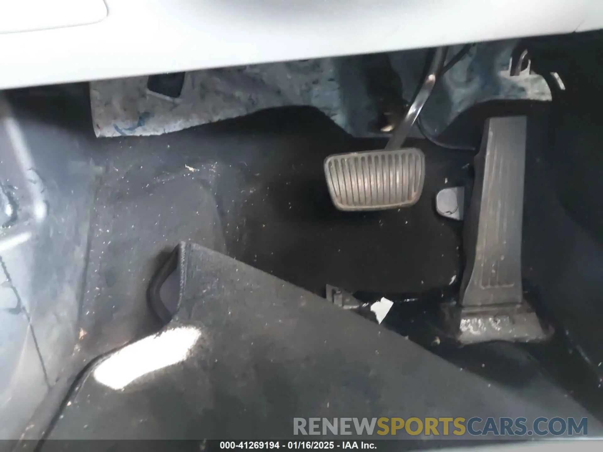 13 Photograph of a damaged car 5NMJE3AE7NH014955 HYUNDAI TUCSON 2022