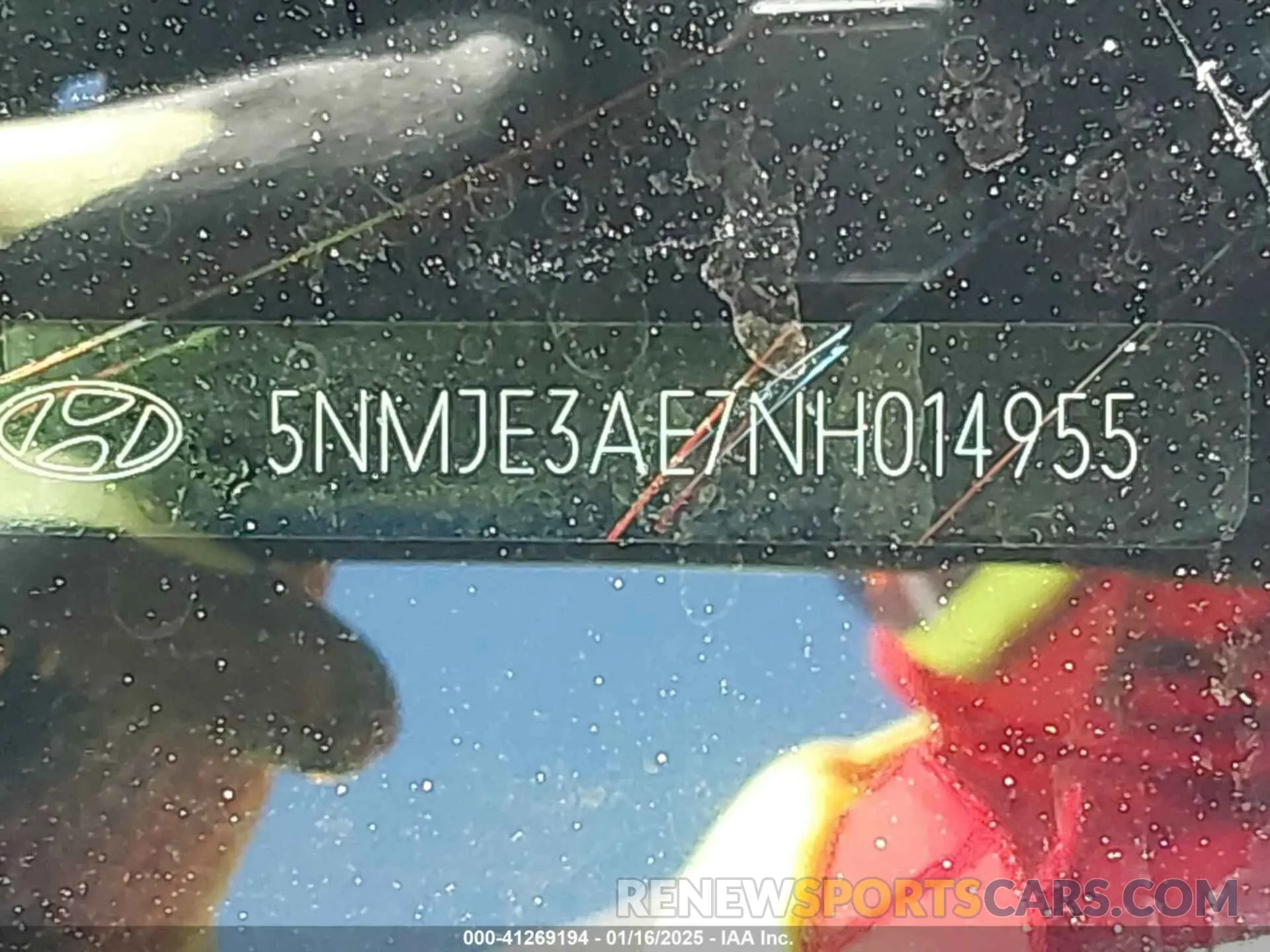 9 Photograph of a damaged car 5NMJE3AE7NH014955 HYUNDAI TUCSON 2022