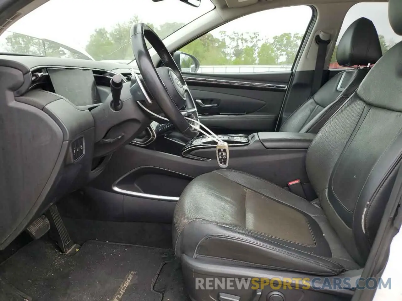 7 Photograph of a damaged car 5NMJE3AE8NH051934 HYUNDAI TUCSON 2022