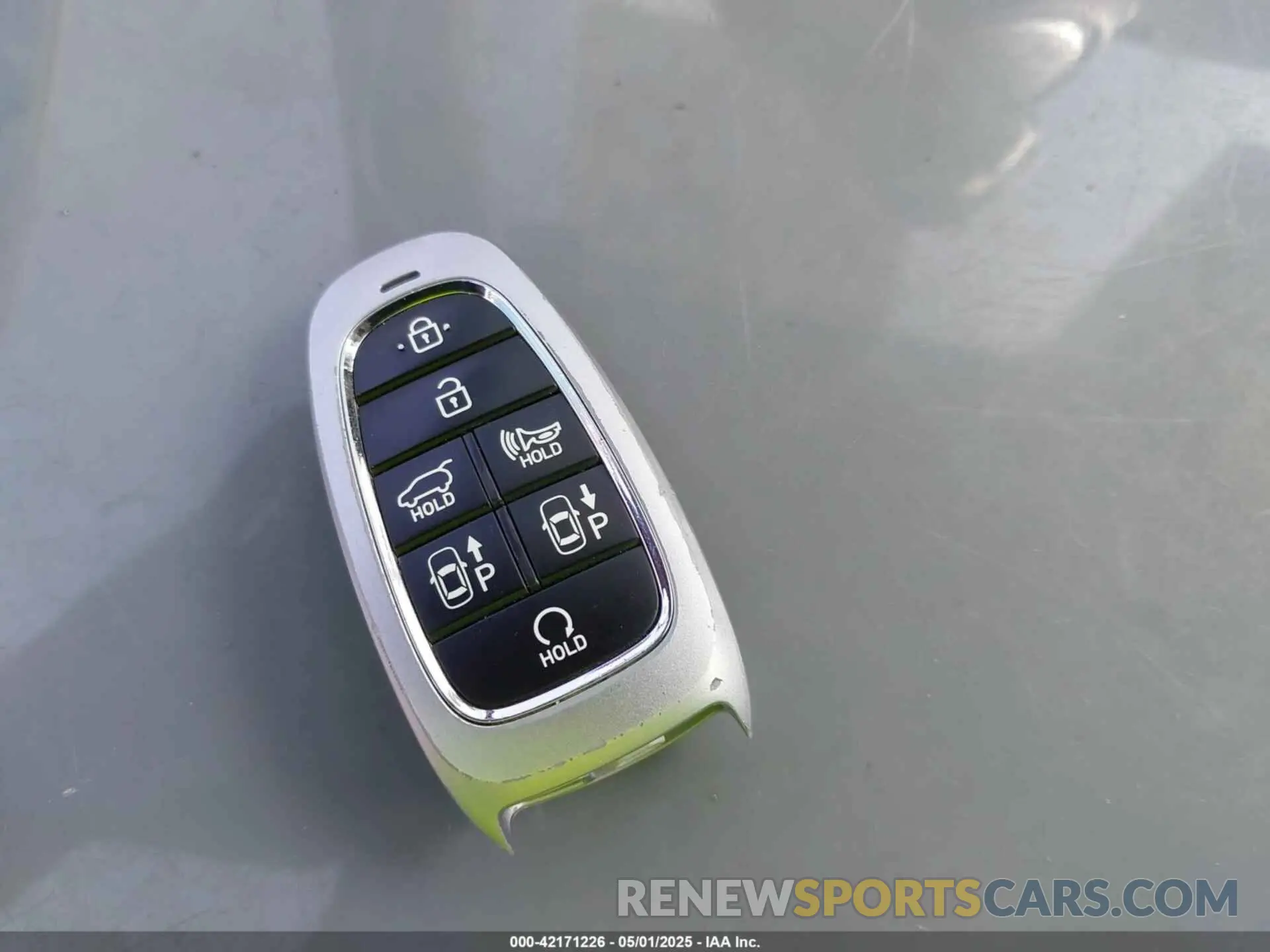 11 Photograph of a damaged car 5NMJE3AE9NH160242 HYUNDAI TUCSON 2022