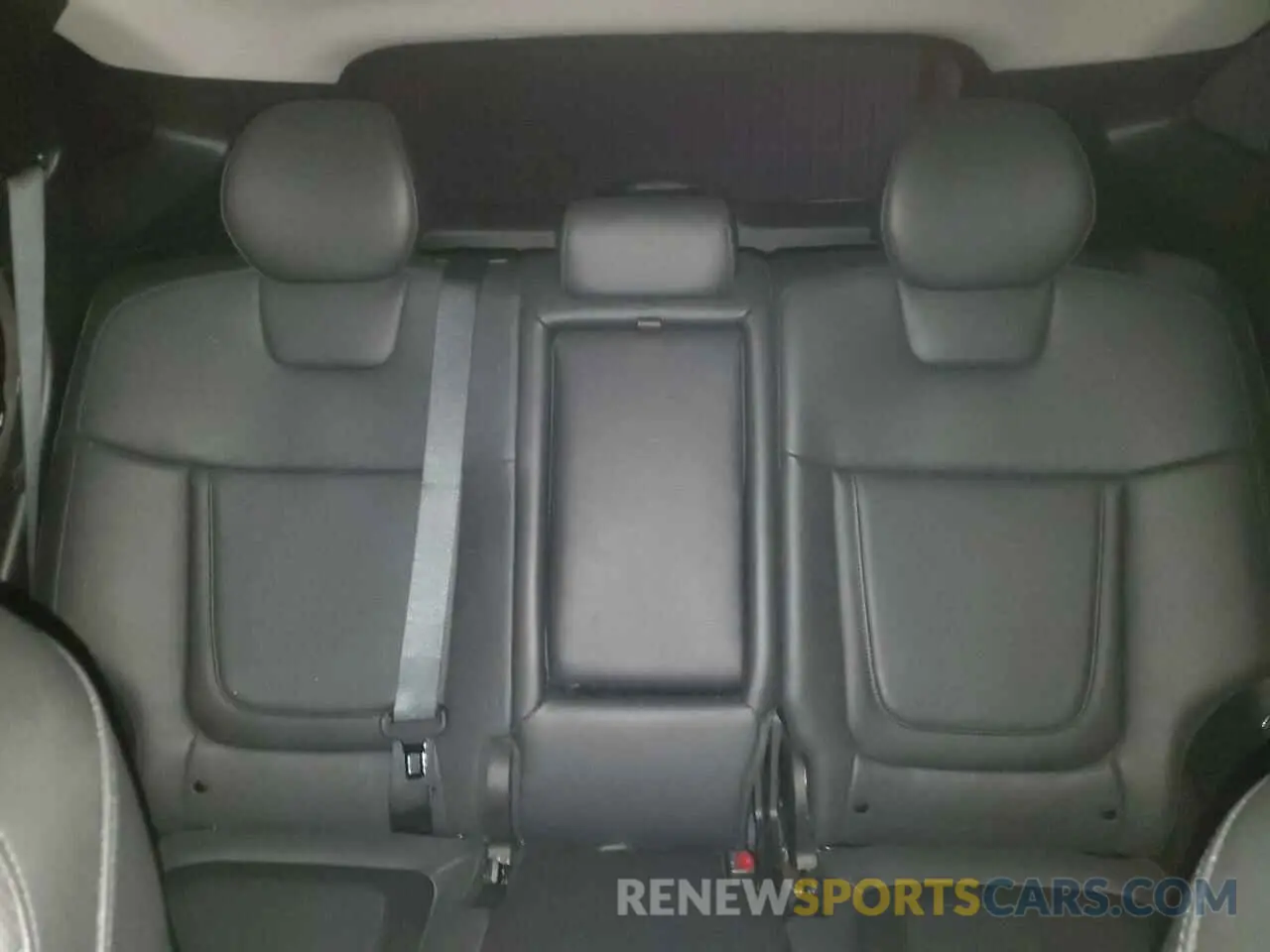 10 Photograph of a damaged car 5NMJECAE0NH054309 HYUNDAI TUCSON 2022