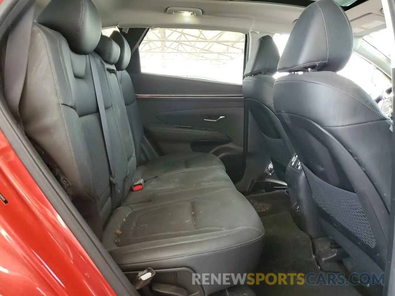 11 Photograph of a damaged car 5NMJECAE0NH150165 HYUNDAI TUCSON 2022