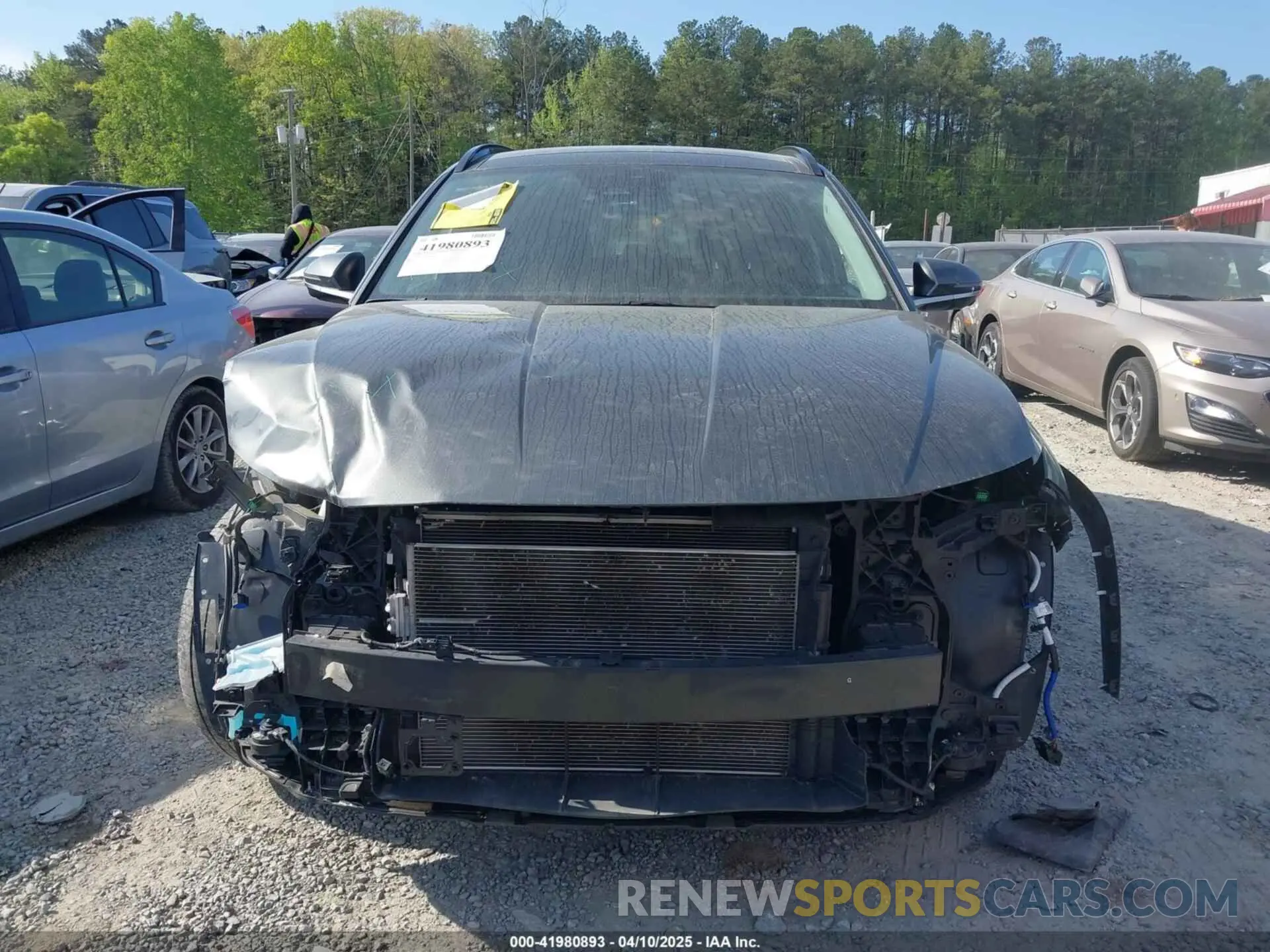 12 Photograph of a damaged car 5NMJECAE1NH096892 HYUNDAI TUCSON 2022