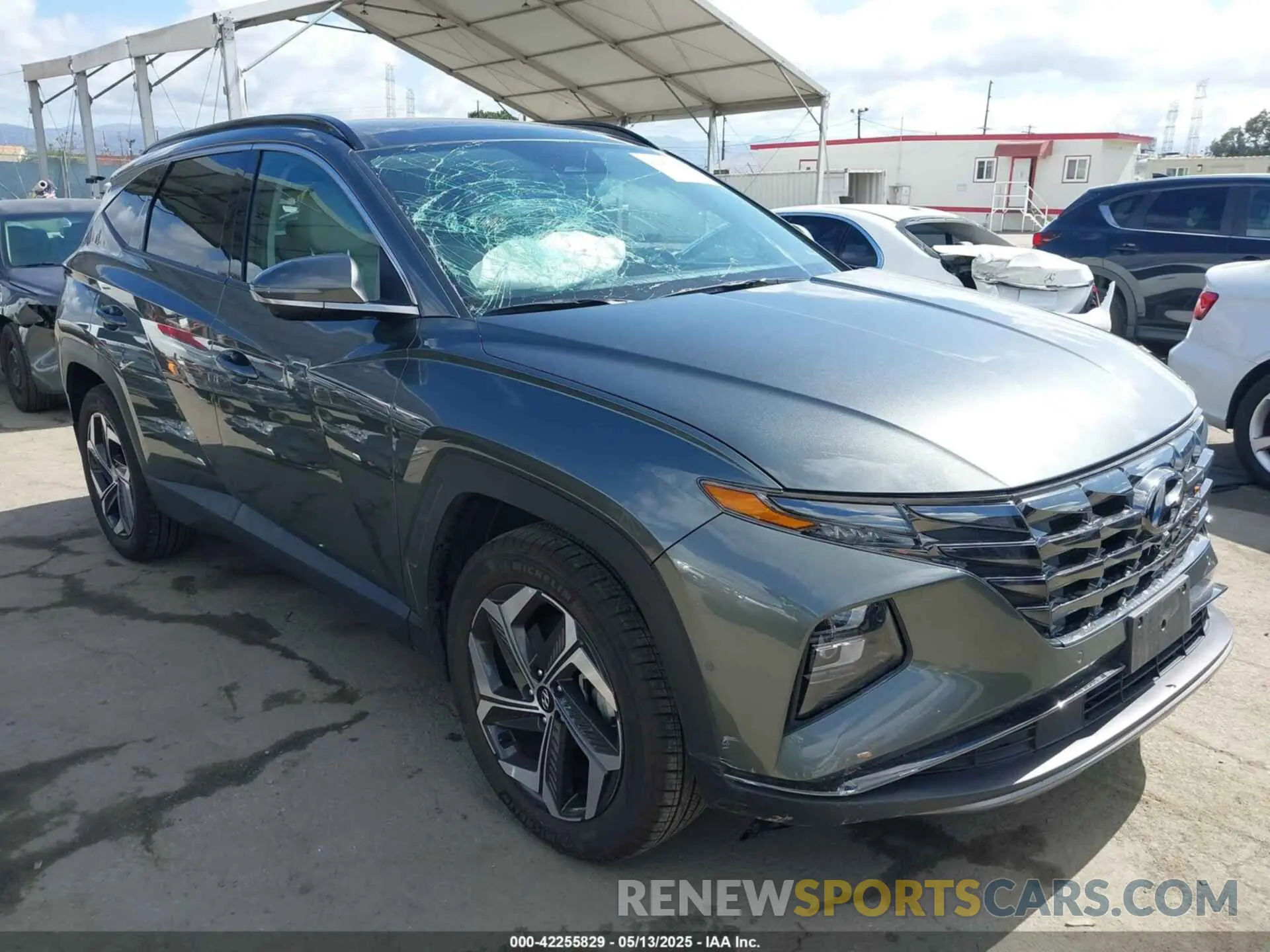 1 Photograph of a damaged car 5NMJECAE1NH113416 HYUNDAI TUCSON 2022