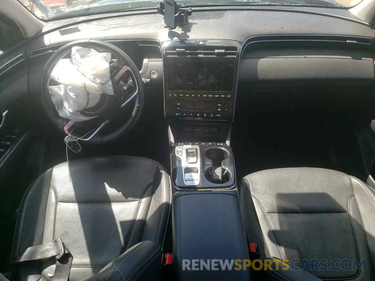 8 Photograph of a damaged car 5NMJECAE2NH023997 HYUNDAI TUCSON 2022