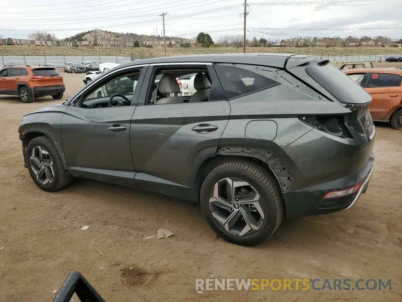 2 Photograph of a damaged car 5NMJECAE2NH042498 HYUNDAI TUCSON 2022
