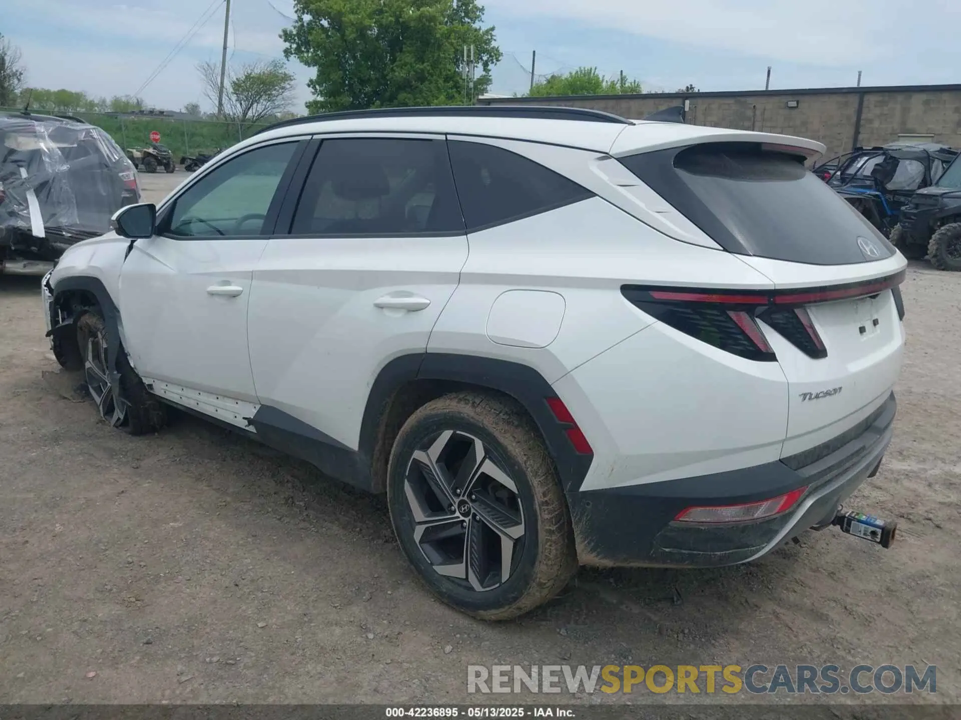 3 Photograph of a damaged car 5NMJECAE2NH103526 HYUNDAI TUCSON 2022