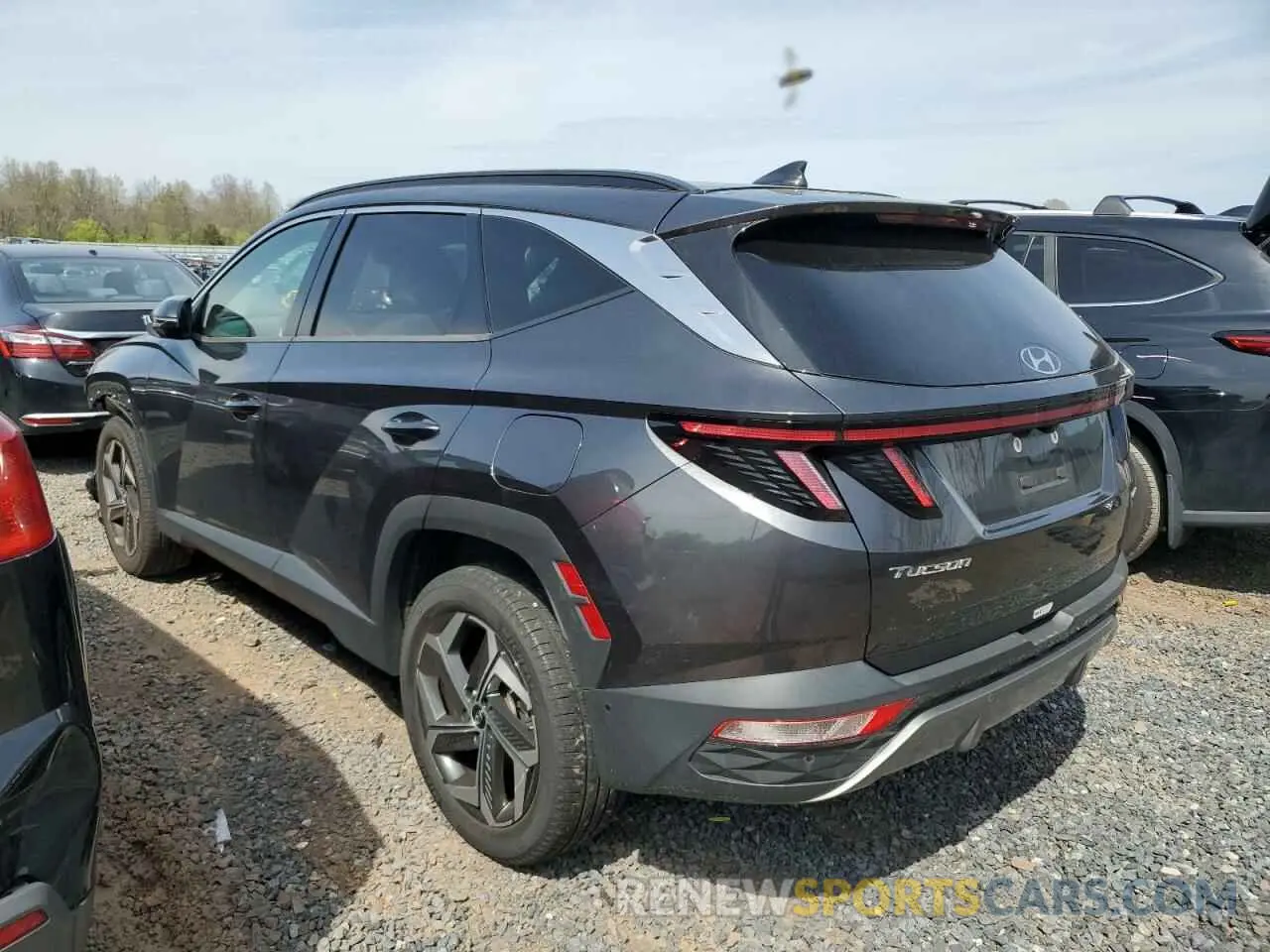 2 Photograph of a damaged car 5NMJECAE4NH040462 HYUNDAI TUCSON 2022