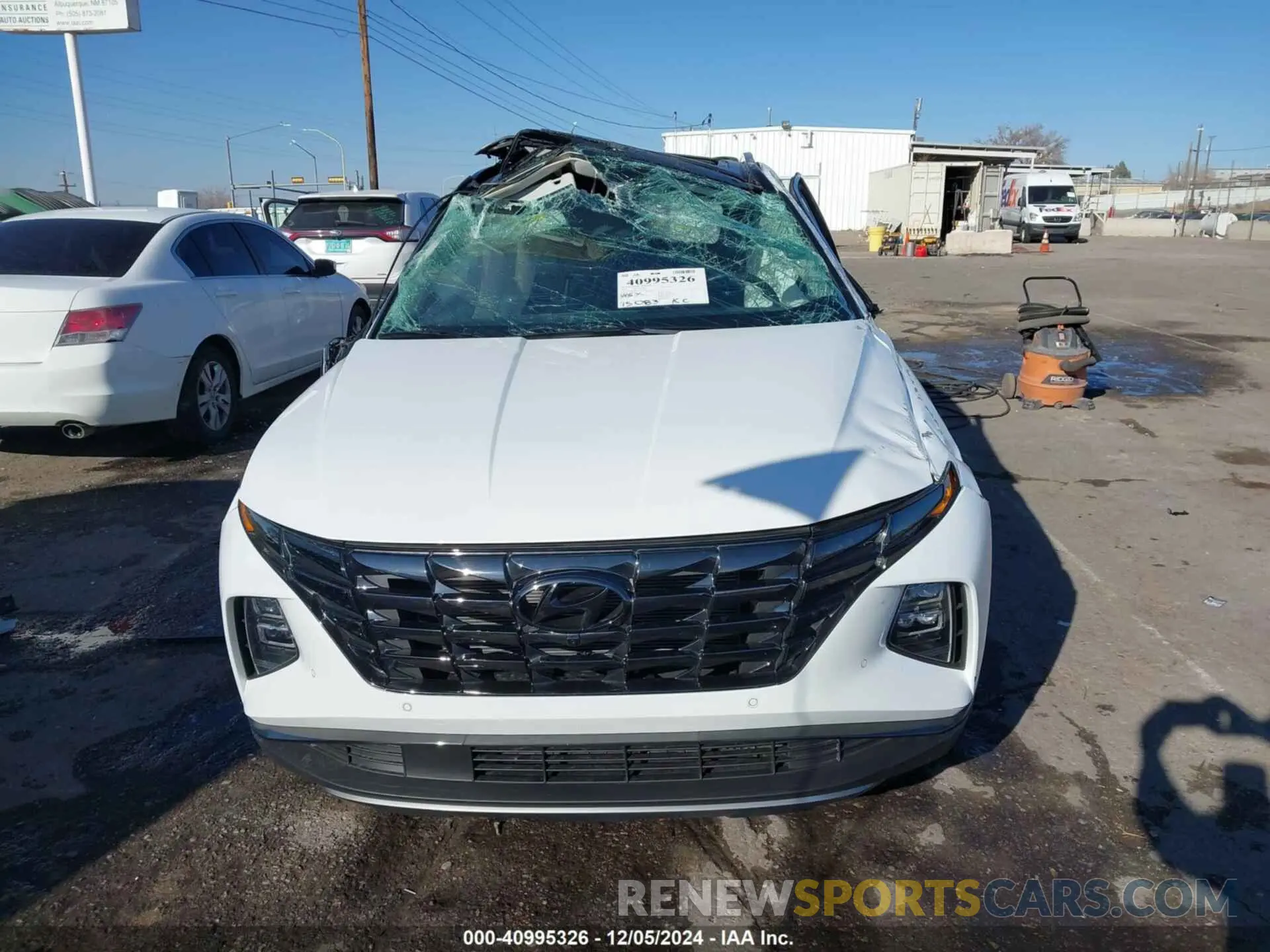 11 Photograph of a damaged car 5NMJECAE5NH027087 HYUNDAI TUCSON 2022