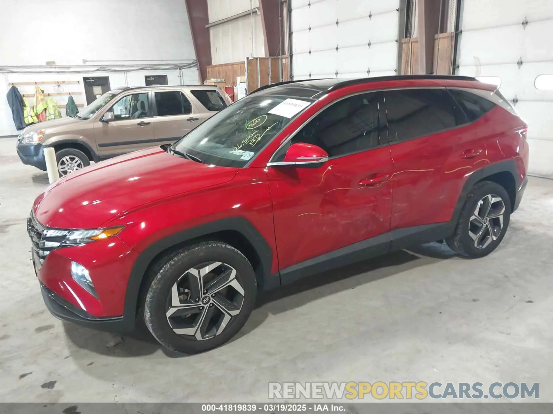 2 Photograph of a damaged car 5NMJECAE5NH080923 HYUNDAI TUCSON 2022