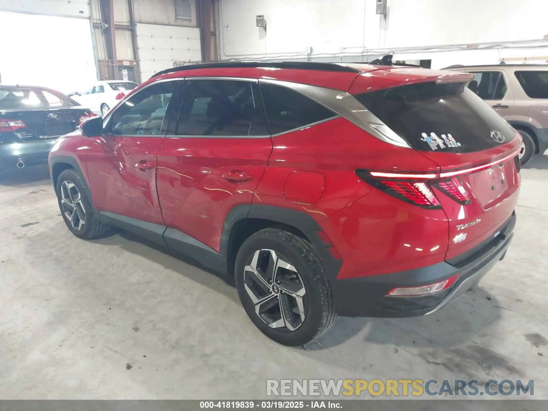3 Photograph of a damaged car 5NMJECAE5NH080923 HYUNDAI TUCSON 2022