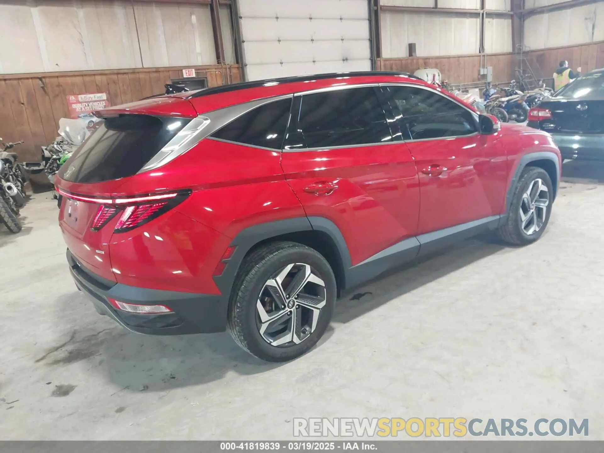 4 Photograph of a damaged car 5NMJECAE5NH080923 HYUNDAI TUCSON 2022