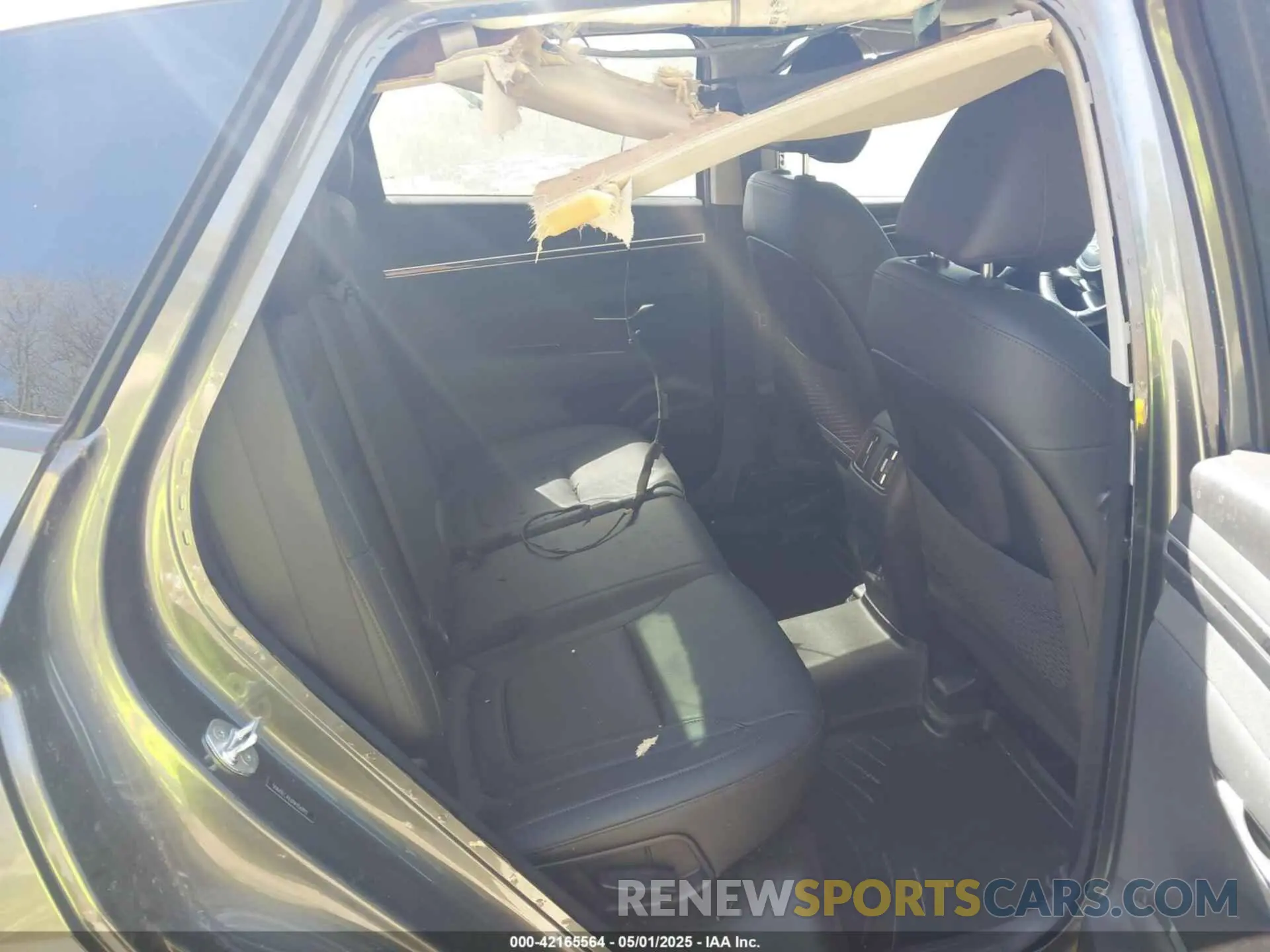 8 Photograph of a damaged car 5NMJECAE6NH156892 HYUNDAI TUCSON 2022