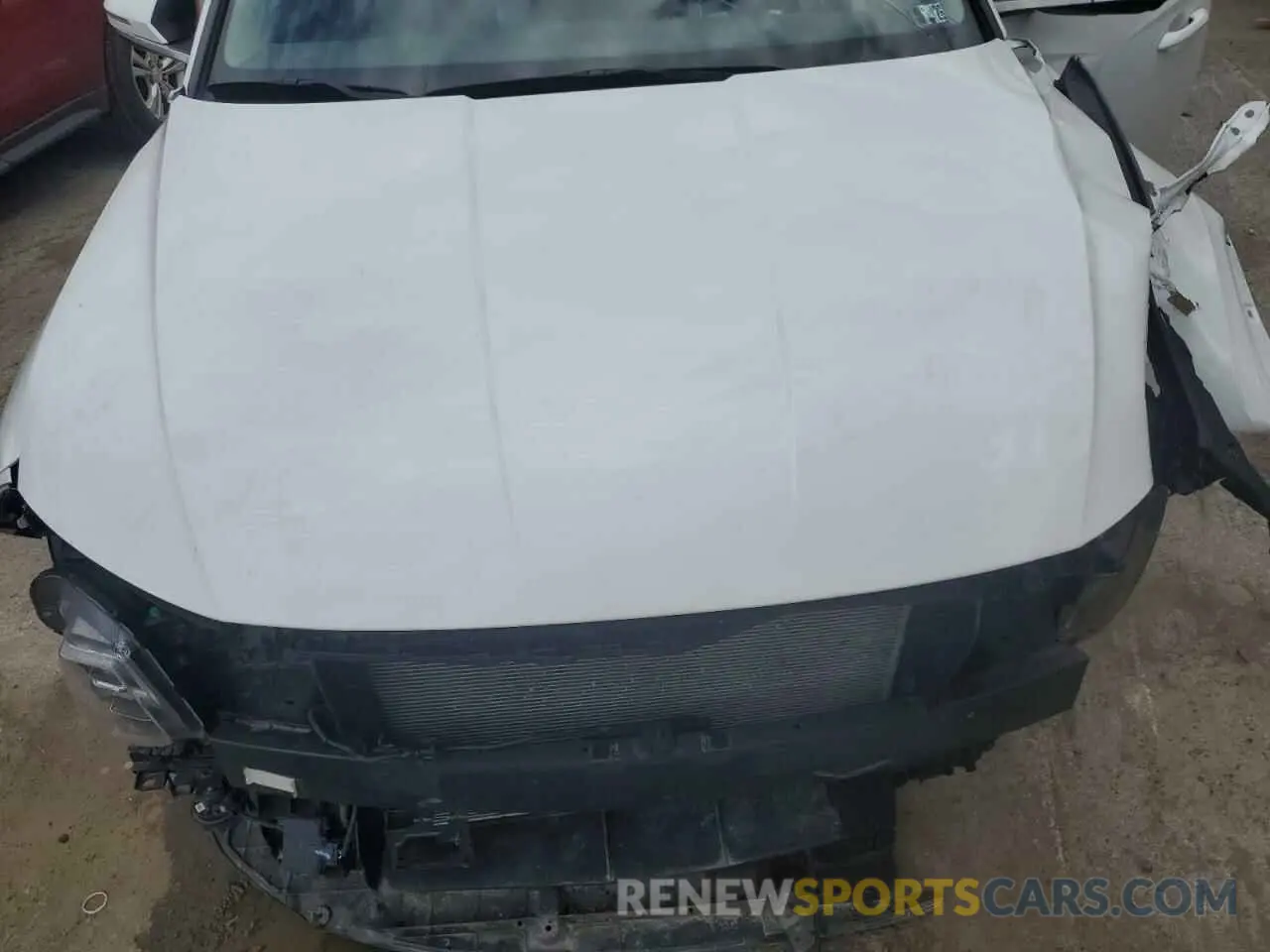 12 Photograph of a damaged car 5NMJECAE8NH055644 HYUNDAI TUCSON 2022