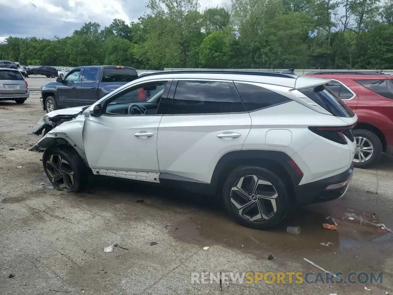 2 Photograph of a damaged car 5NMJECAE8NH055644 HYUNDAI TUCSON 2022