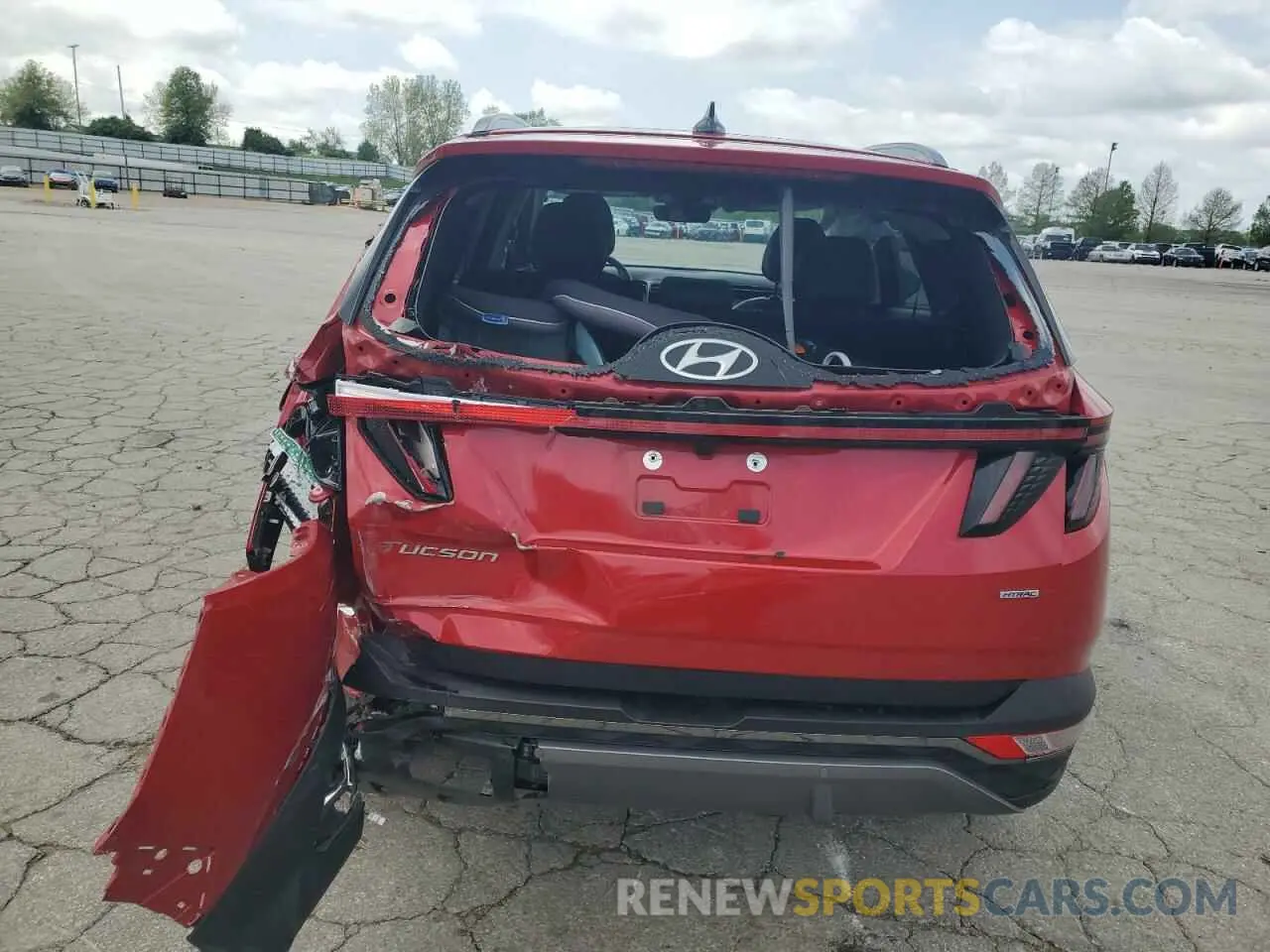 6 Photograph of a damaged car 5NMJECAE8NH130861 HYUNDAI TUCSON 2022