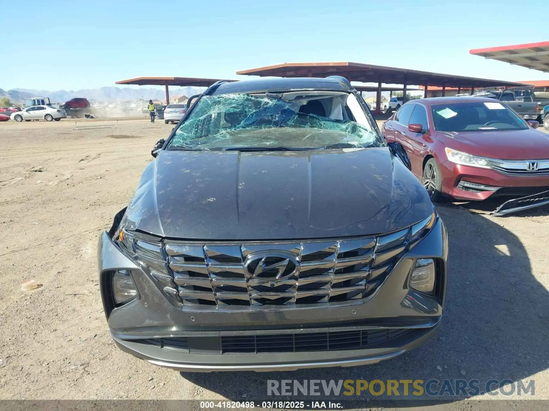 11 Photograph of a damaged car 5NMJECAE8NH146705 HYUNDAI TUCSON 2022