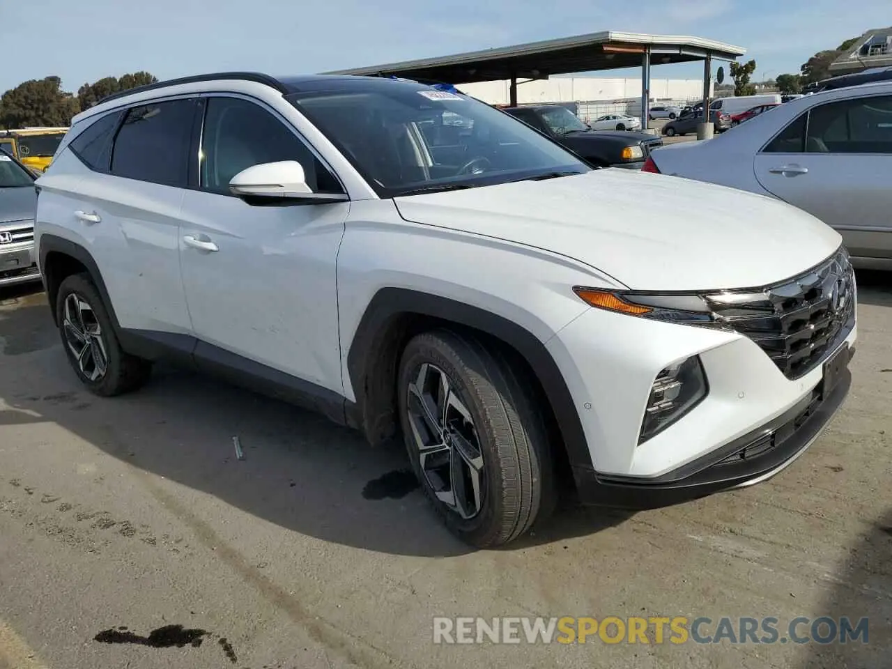 4 Photograph of a damaged car 5NMJECAE9NH061114 HYUNDAI TUCSON 2022