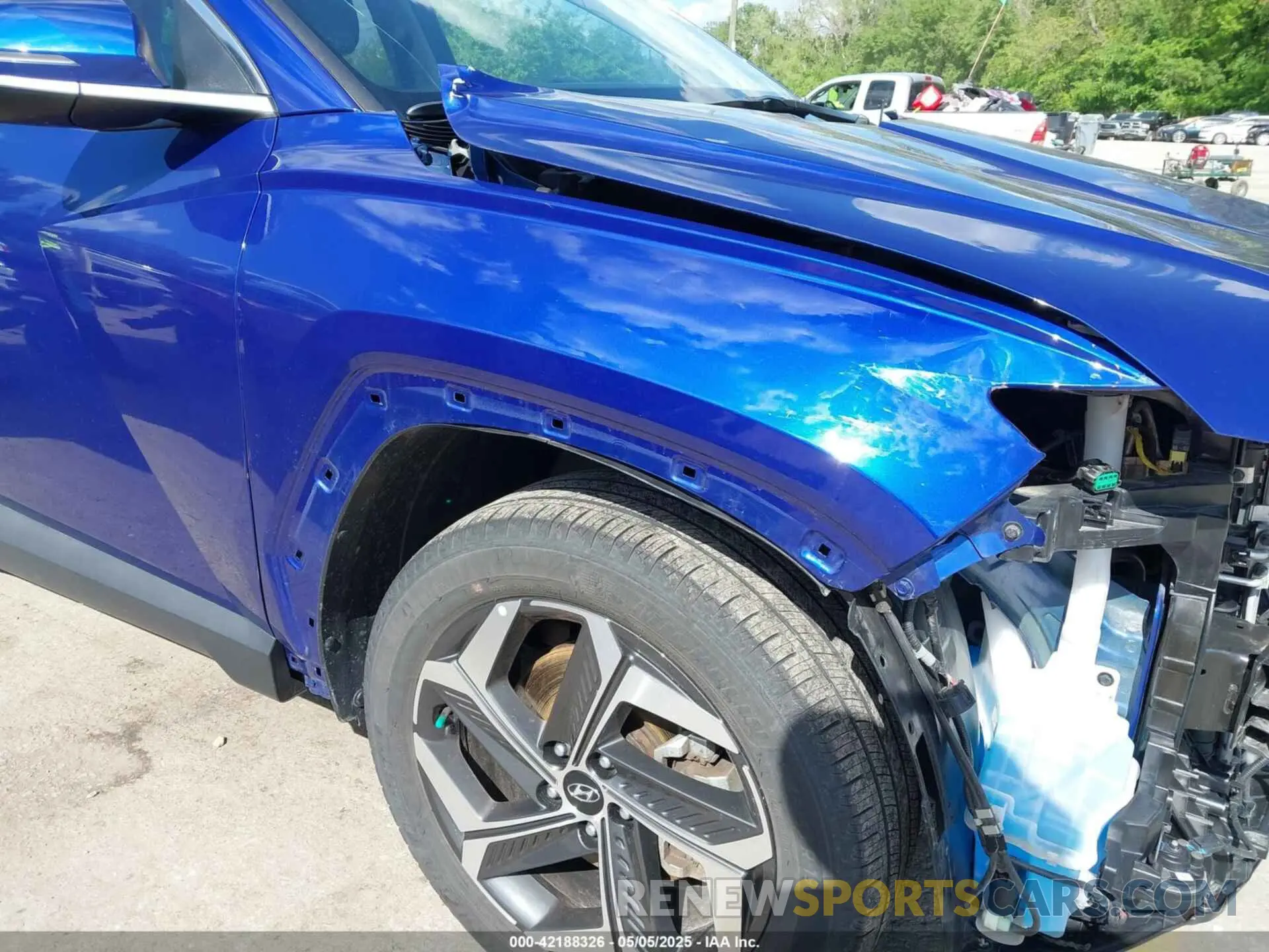 19 Photograph of a damaged car 5NMJECAE9NH106021 HYUNDAI TUCSON 2022