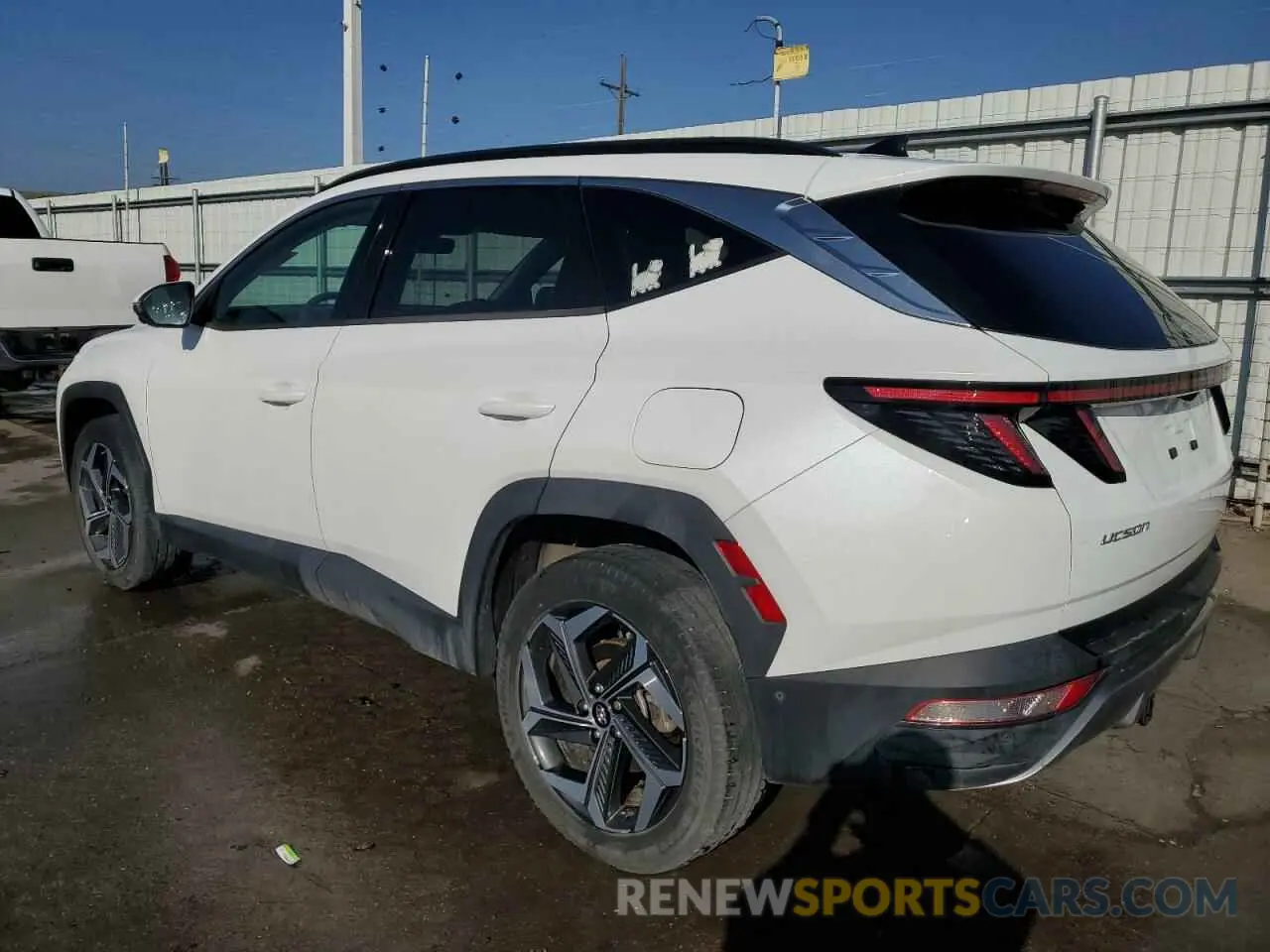 2 Photograph of a damaged car 5NMJECAEXNH050350 HYUNDAI TUCSON 2022