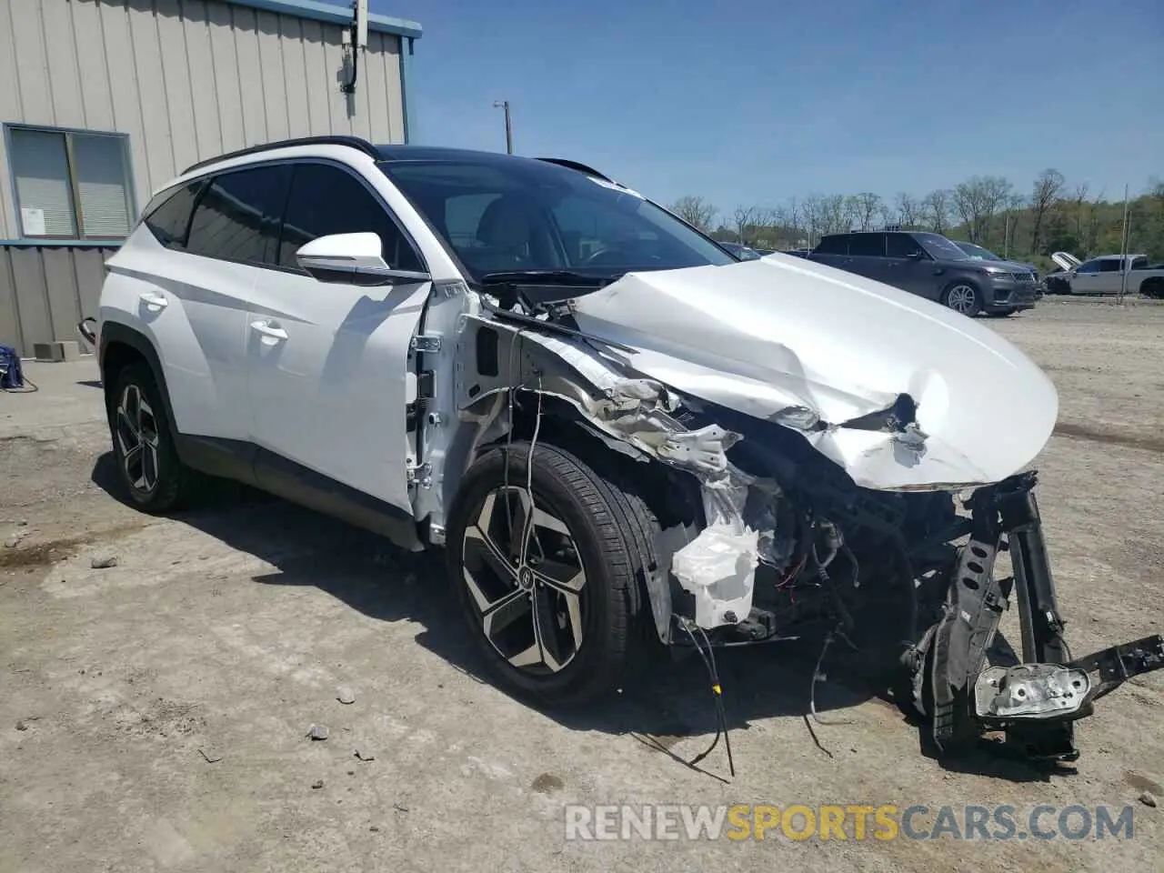 4 Photograph of a damaged car 5NMJECAEXNH058982 HYUNDAI TUCSON 2022