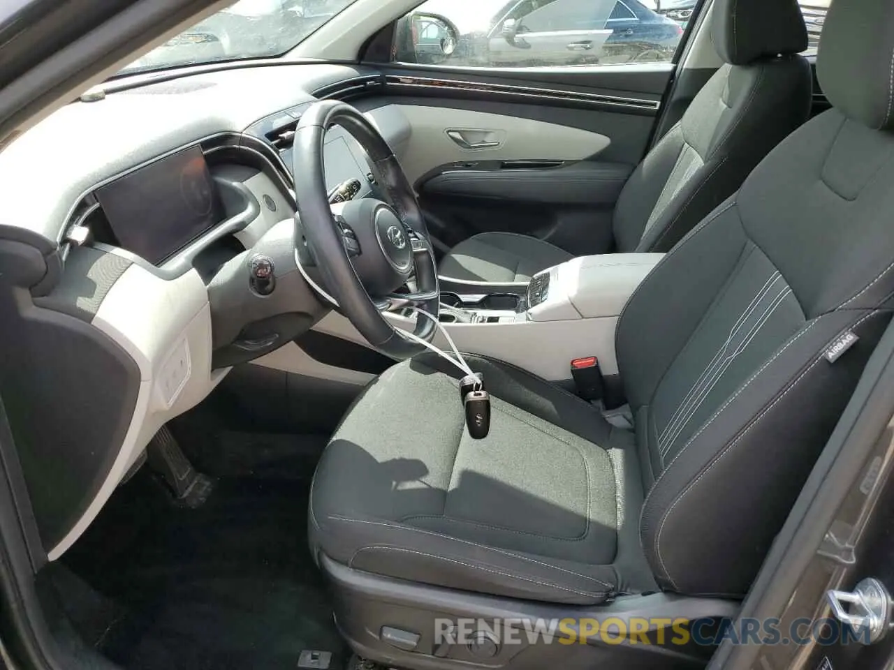 7 Photograph of a damaged car 5NMJF3AE0NH064917 HYUNDAI TUCSON 2022