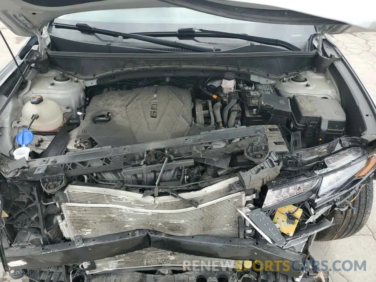 12 Photograph of a damaged car 5NMJF3AE0NH091972 HYUNDAI TUCSON 2022