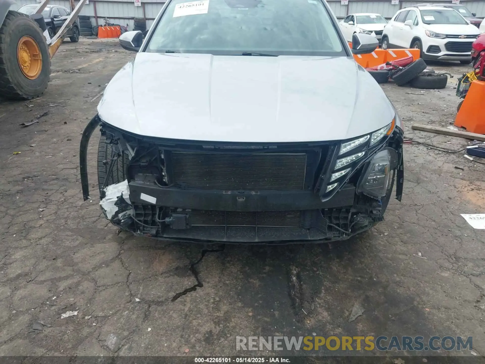 6 Photograph of a damaged car 5NMJF3AE2NH085753 HYUNDAI TUCSON 2022