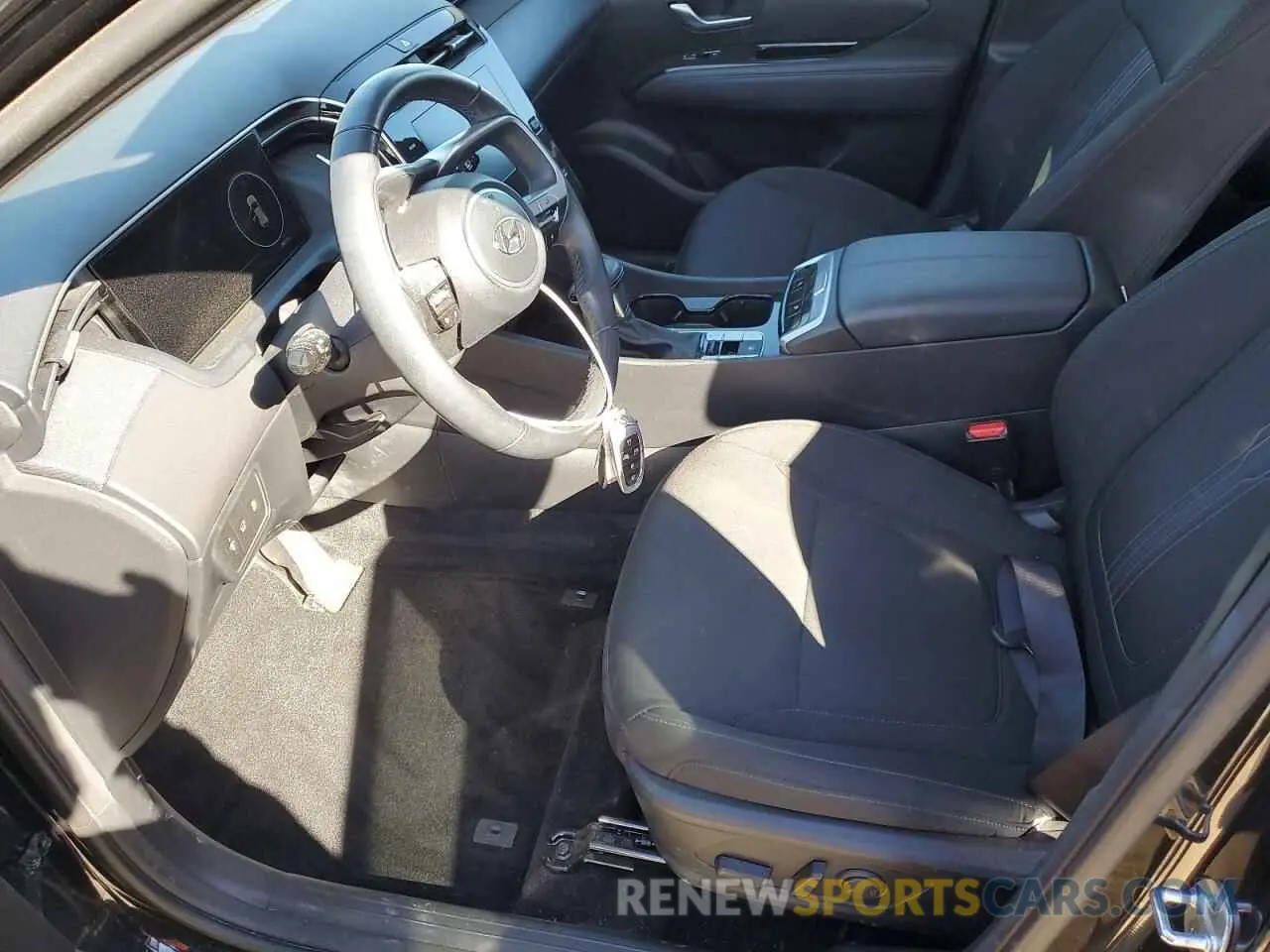 7 Photograph of a damaged car 5NMJF3AE2NH158278 HYUNDAI TUCSON 2022