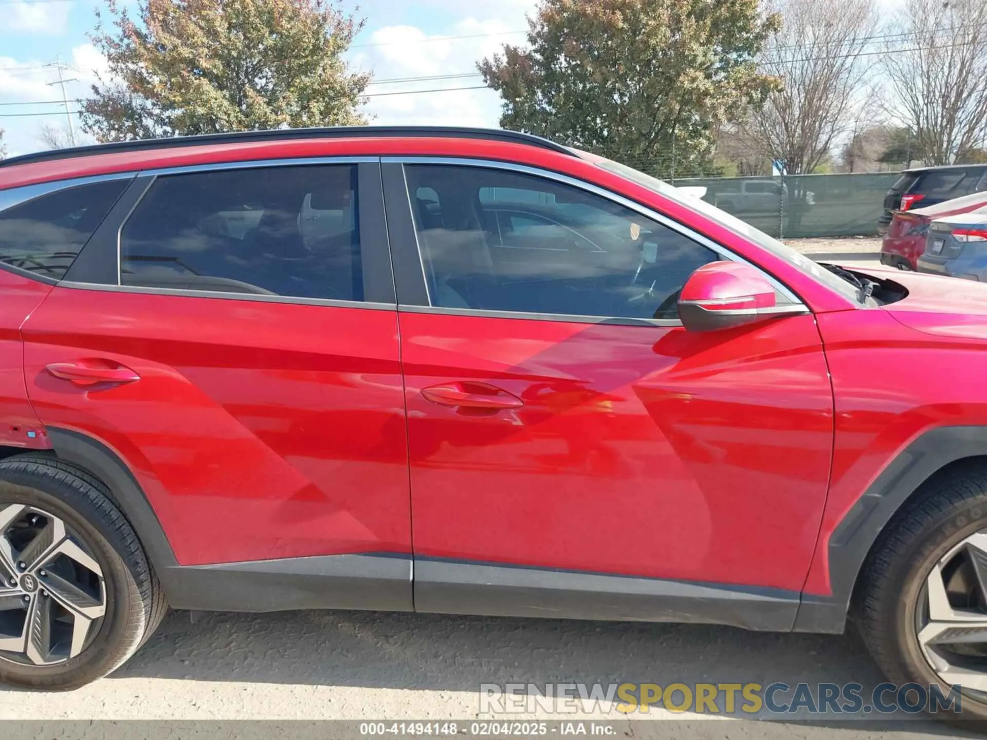 14 Photograph of a damaged car 5NMJF3AE3NH004727 HYUNDAI TUCSON 2022