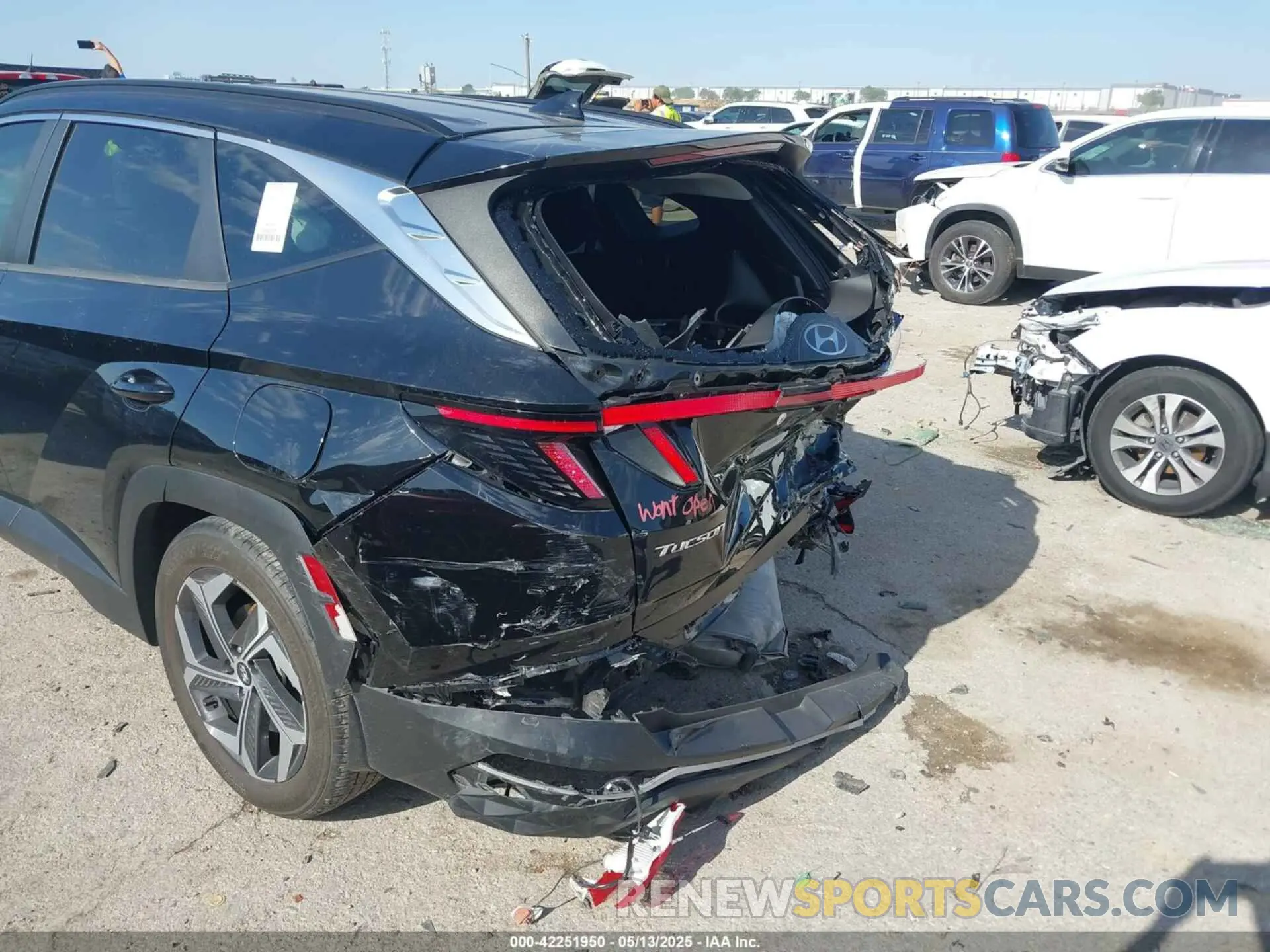 6 Photograph of a damaged car 5NMJF3AE3NH073434 HYUNDAI TUCSON 2022