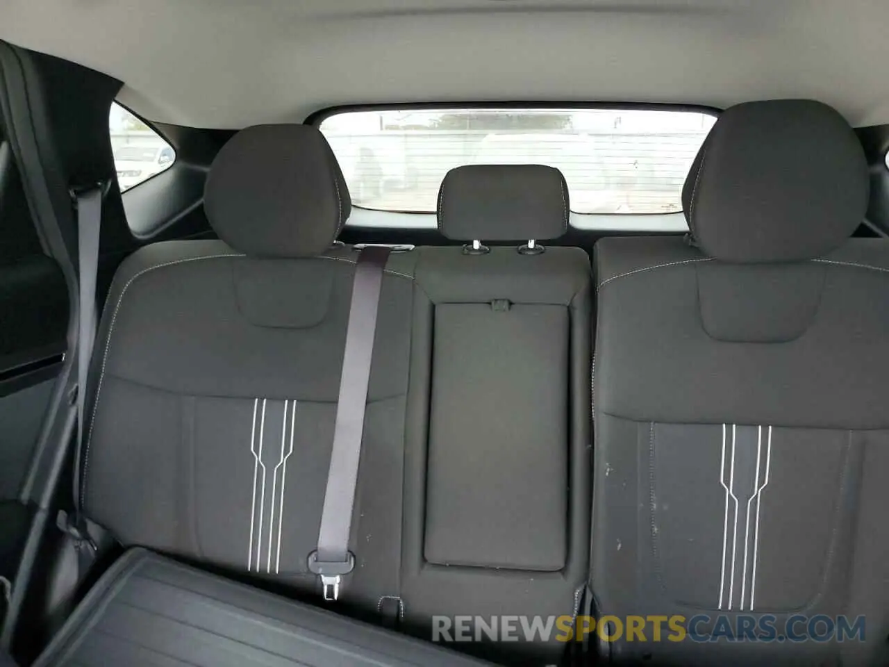 10 Photograph of a damaged car 5NMJF3AE5NH071393 HYUNDAI TUCSON 2022