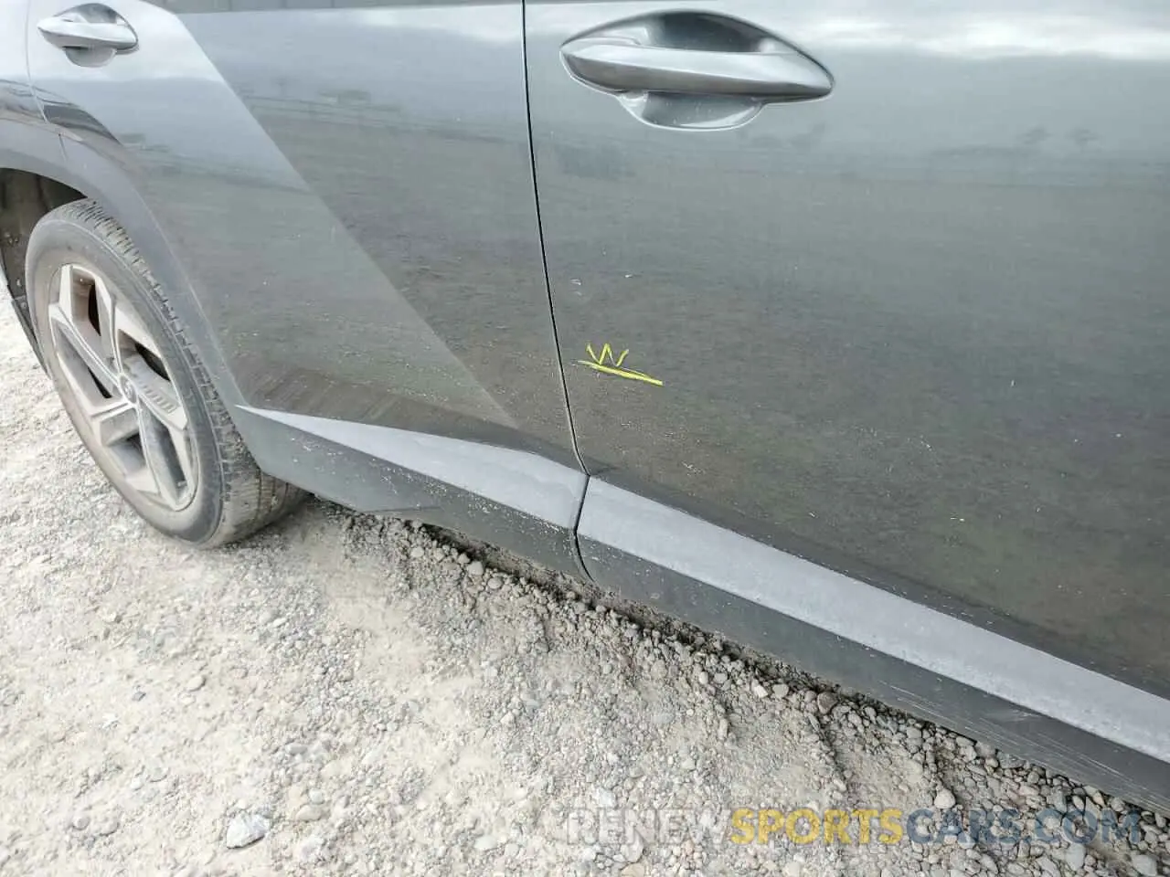 13 Photograph of a damaged car 5NMJF3AE5NH071393 HYUNDAI TUCSON 2022
