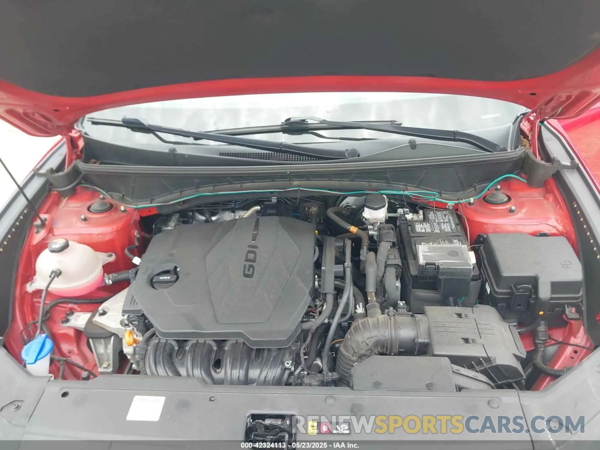 10 Photograph of a damaged car 5NMJF3AE5NH135237 HYUNDAI TUCSON 2022