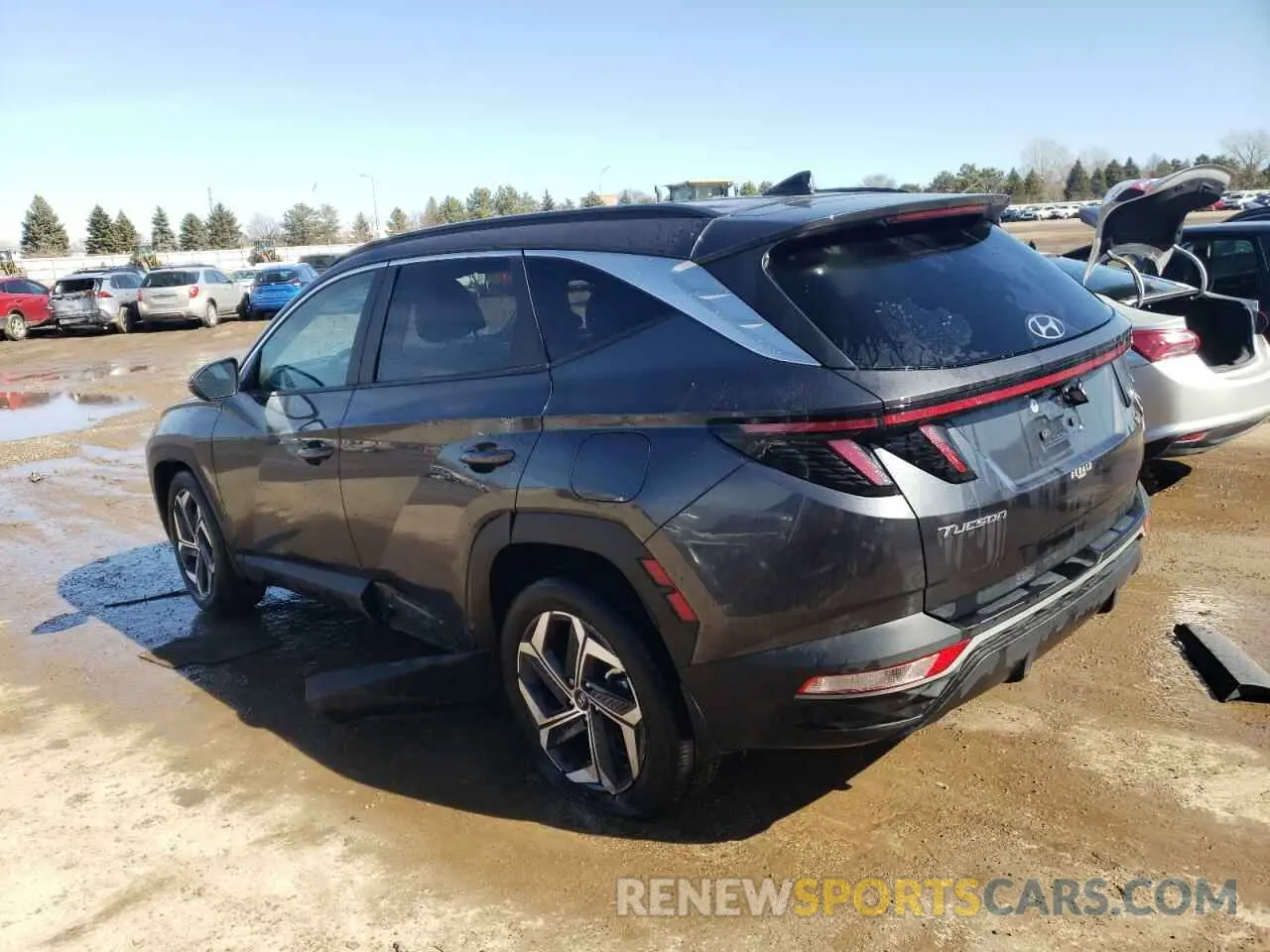2 Photograph of a damaged car 5NMJF3AE6NH128992 HYUNDAI TUCSON 2022