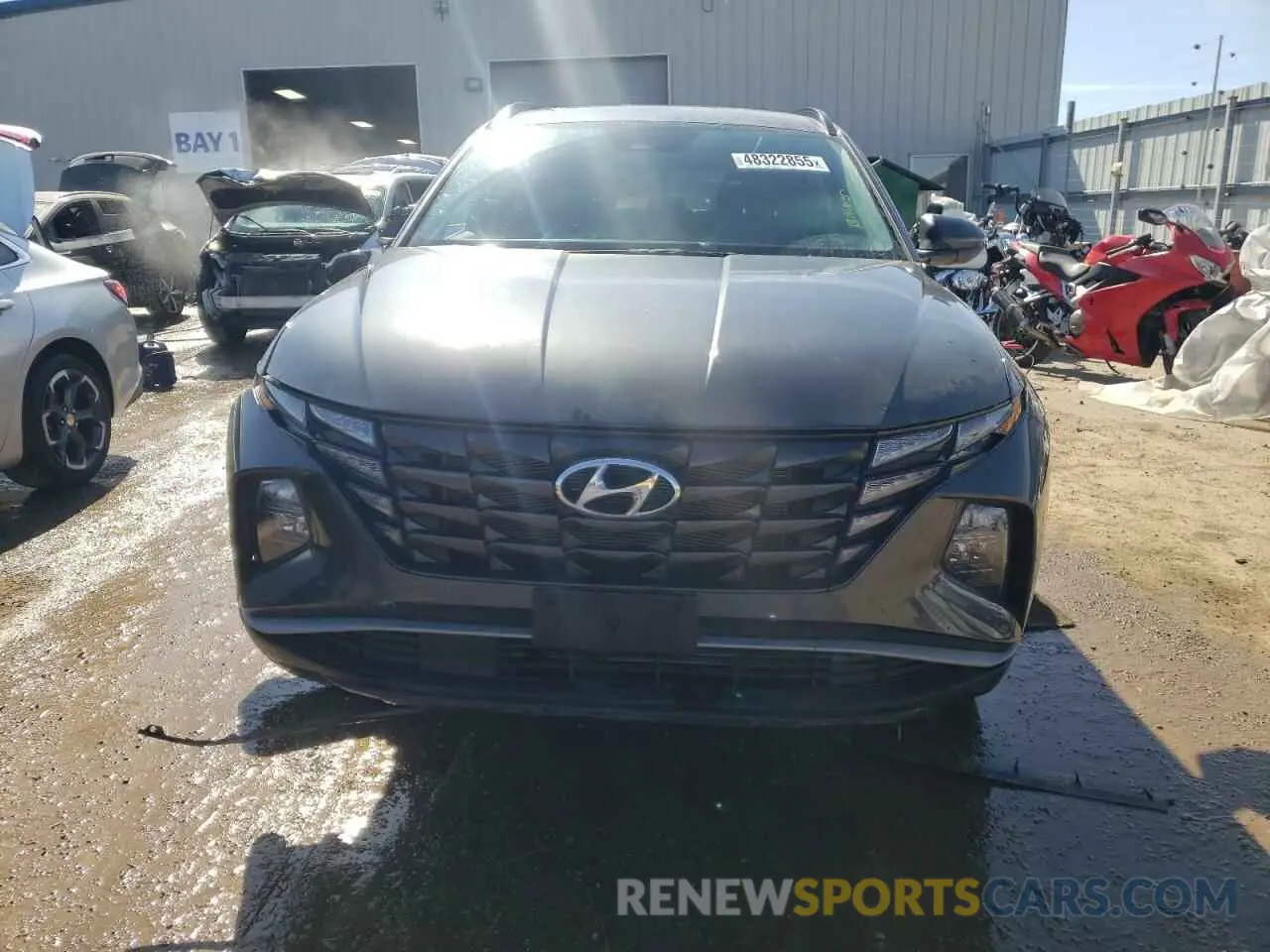 5 Photograph of a damaged car 5NMJF3AE6NH128992 HYUNDAI TUCSON 2022