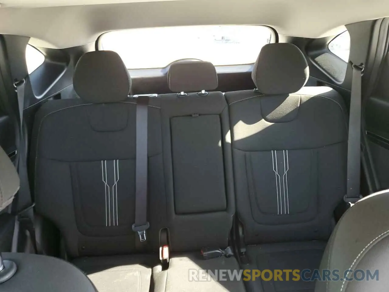 10 Photograph of a damaged car 5NMJF3AE7NH078135 HYUNDAI TUCSON 2022
