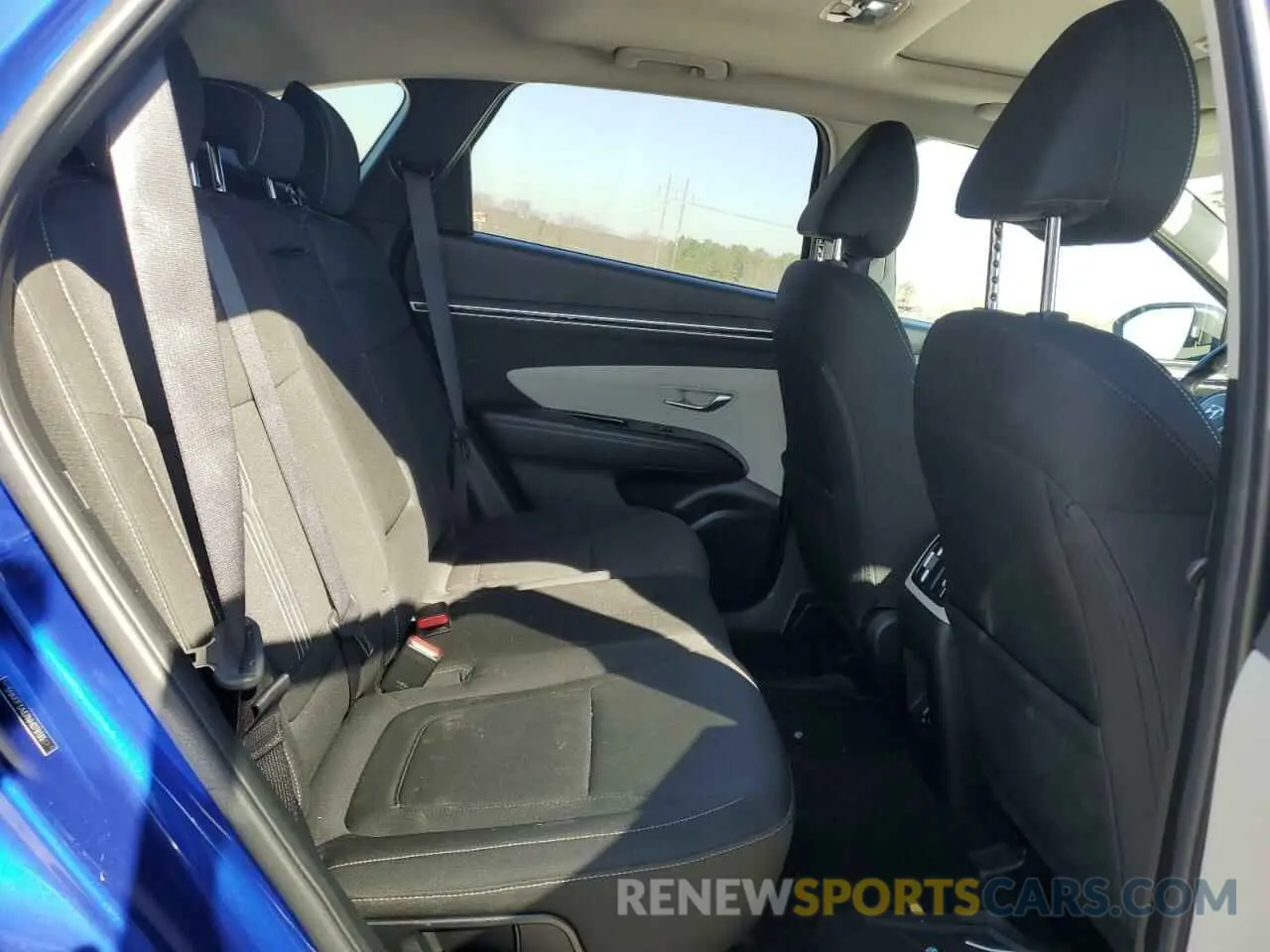 11 Photograph of a damaged car 5NMJF3AE7NH078135 HYUNDAI TUCSON 2022