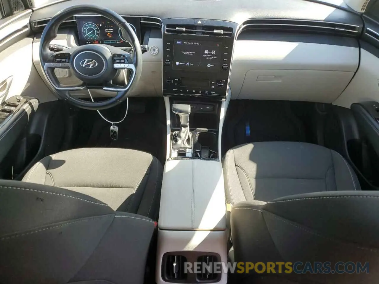 8 Photograph of a damaged car 5NMJF3AE7NH078135 HYUNDAI TUCSON 2022