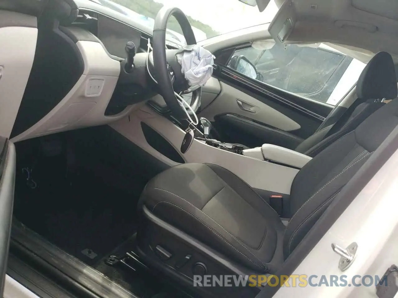 7 Photograph of a damaged car 5NMJF3AE8NH069105 HYUNDAI TUCSON 2022
