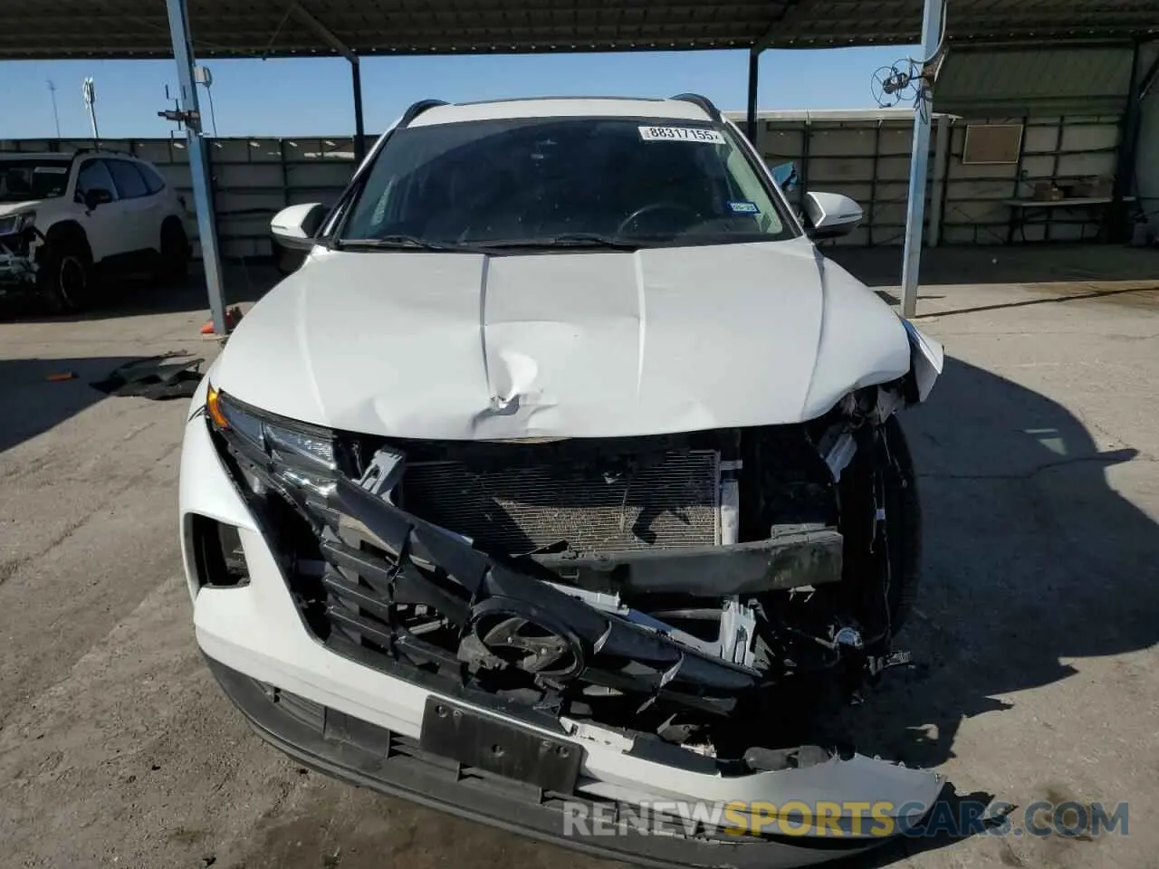 5 Photograph of a damaged car 5NMJF3AE9NH002237 HYUNDAI TUCSON 2022