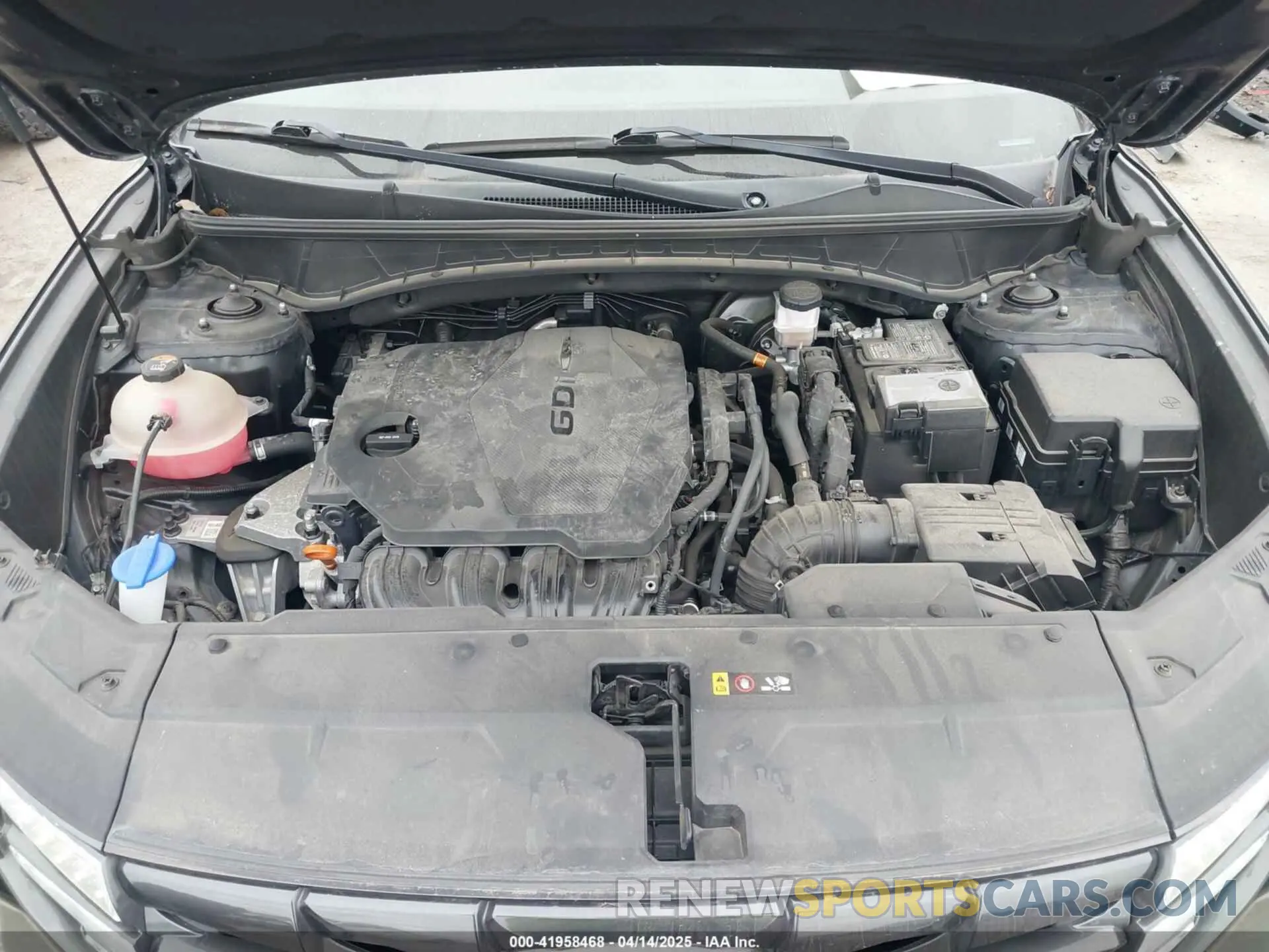 10 Photograph of a damaged car 5NMJF3AE9NH007275 HYUNDAI TUCSON 2022